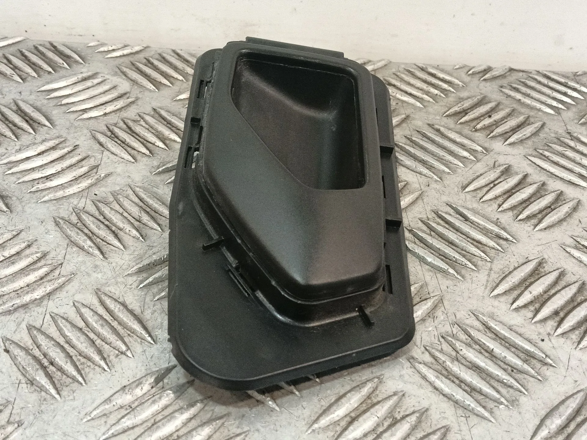 Maneta Interior Delantera Izquierda para Peugeot 306 Berlina 3/4/5 Puertas (S2)