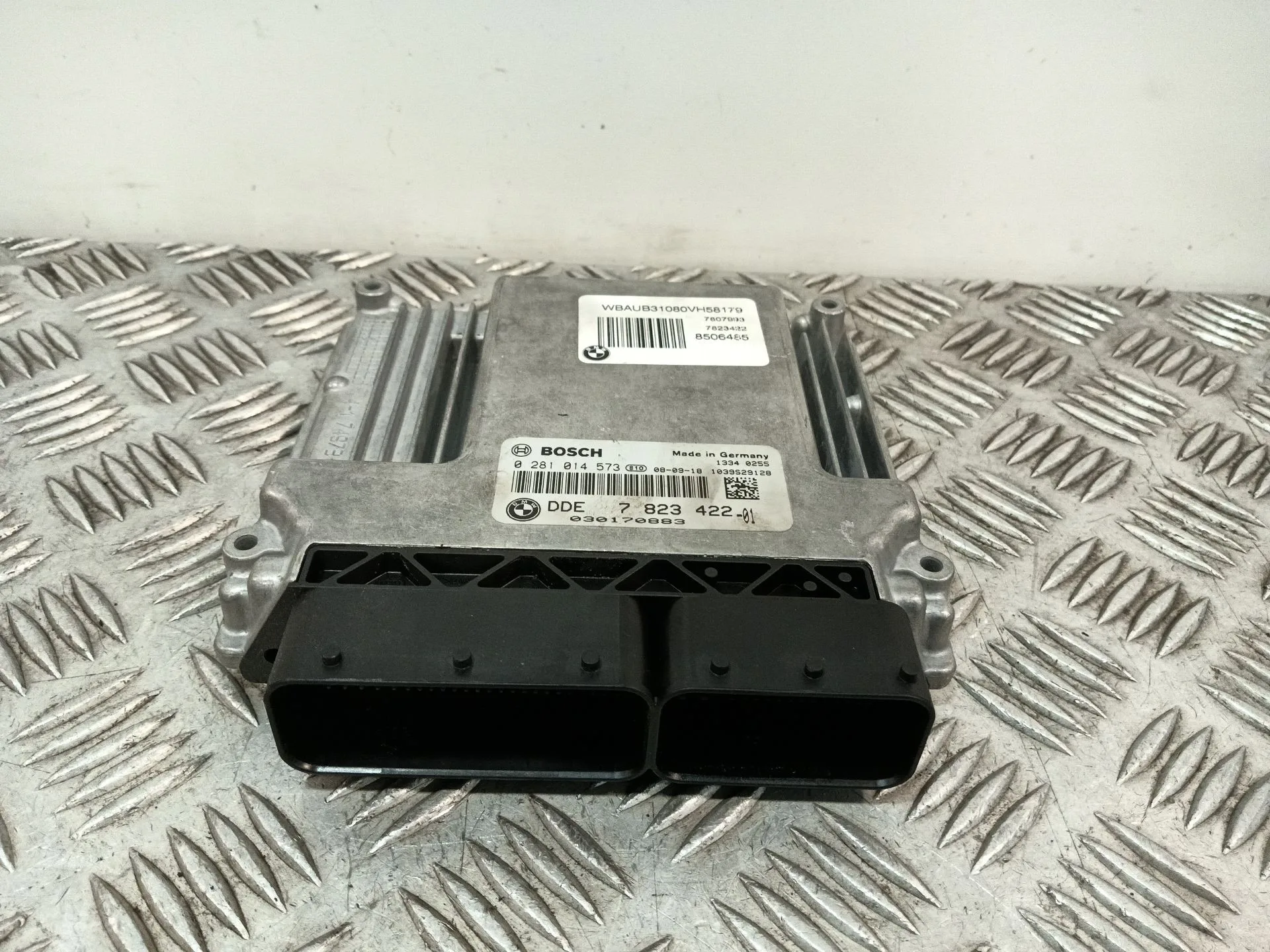 Centralita Motor Uce para Bmw 1 (E81)