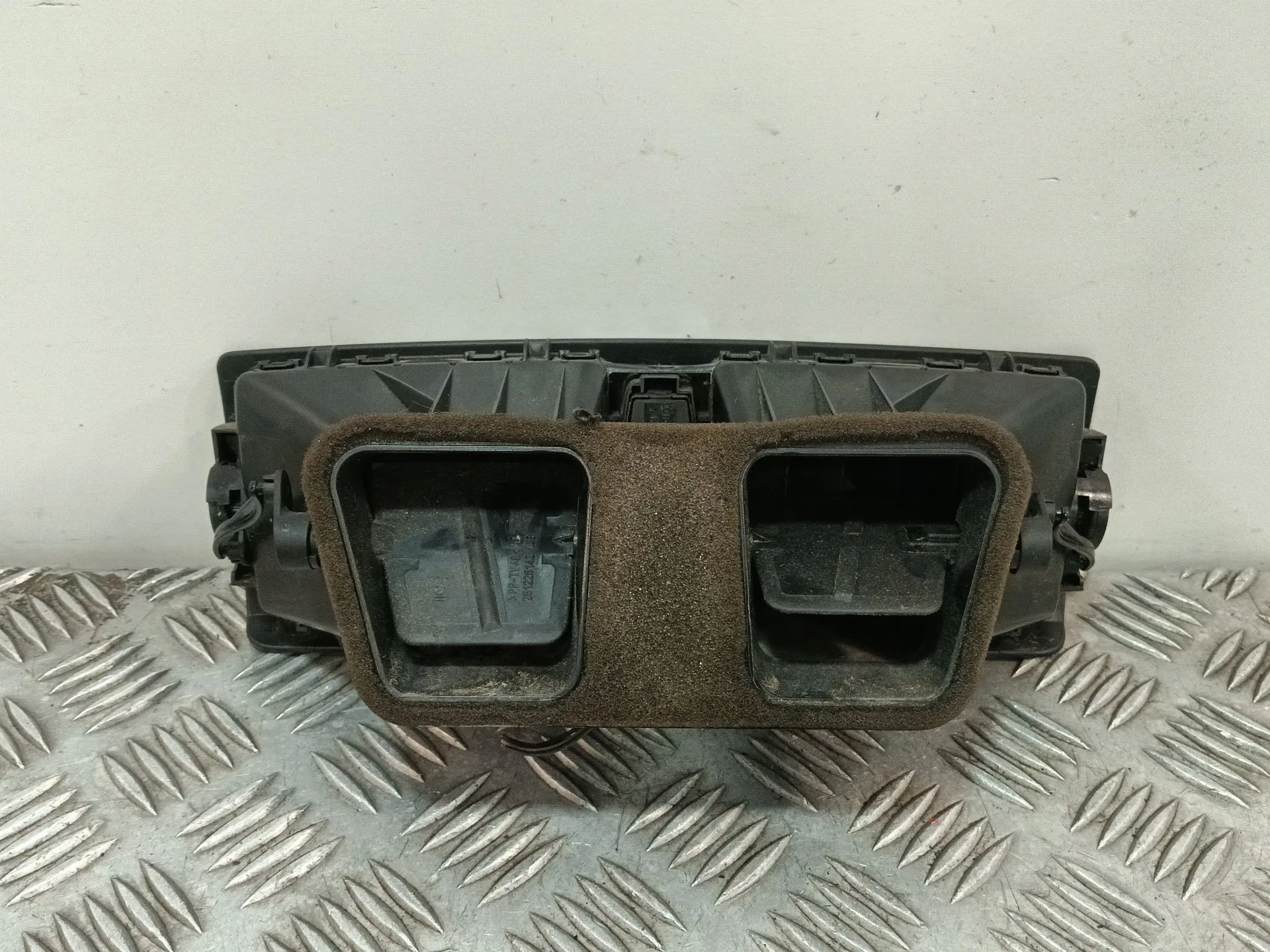Rejilla Aireadora para Bmw 1 (E81)