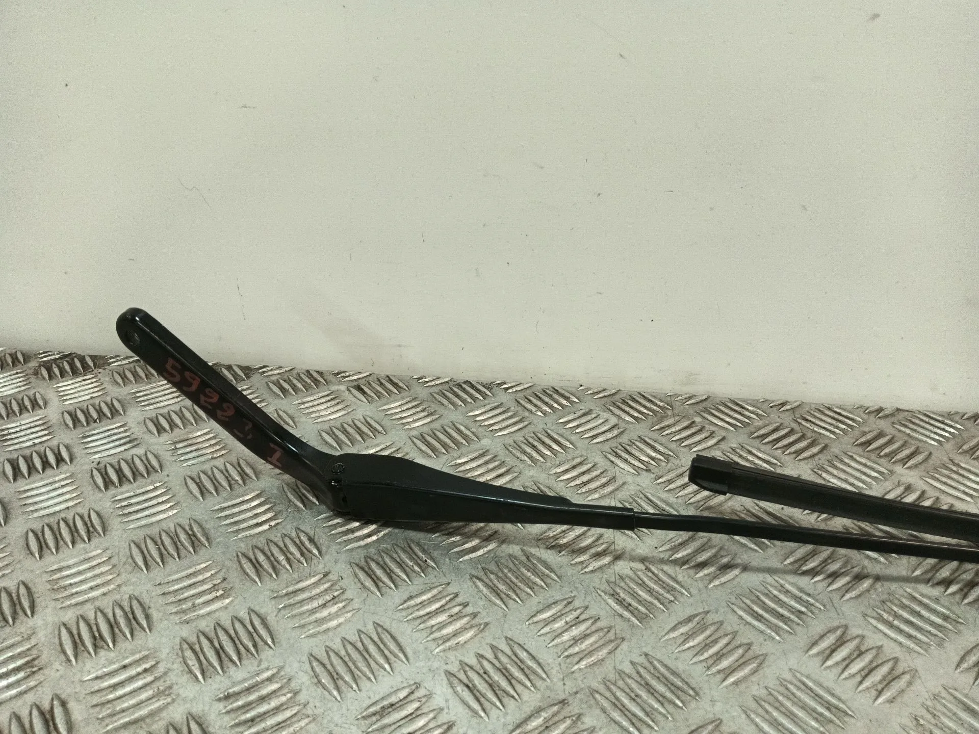 Brazo Limpia Delantero Izquierdo para Bmw 1 (E81)
