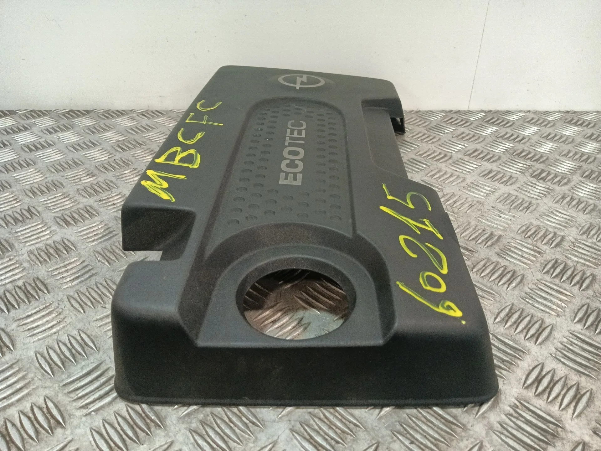 Tapa Motor para Opel Corsa D (S07)