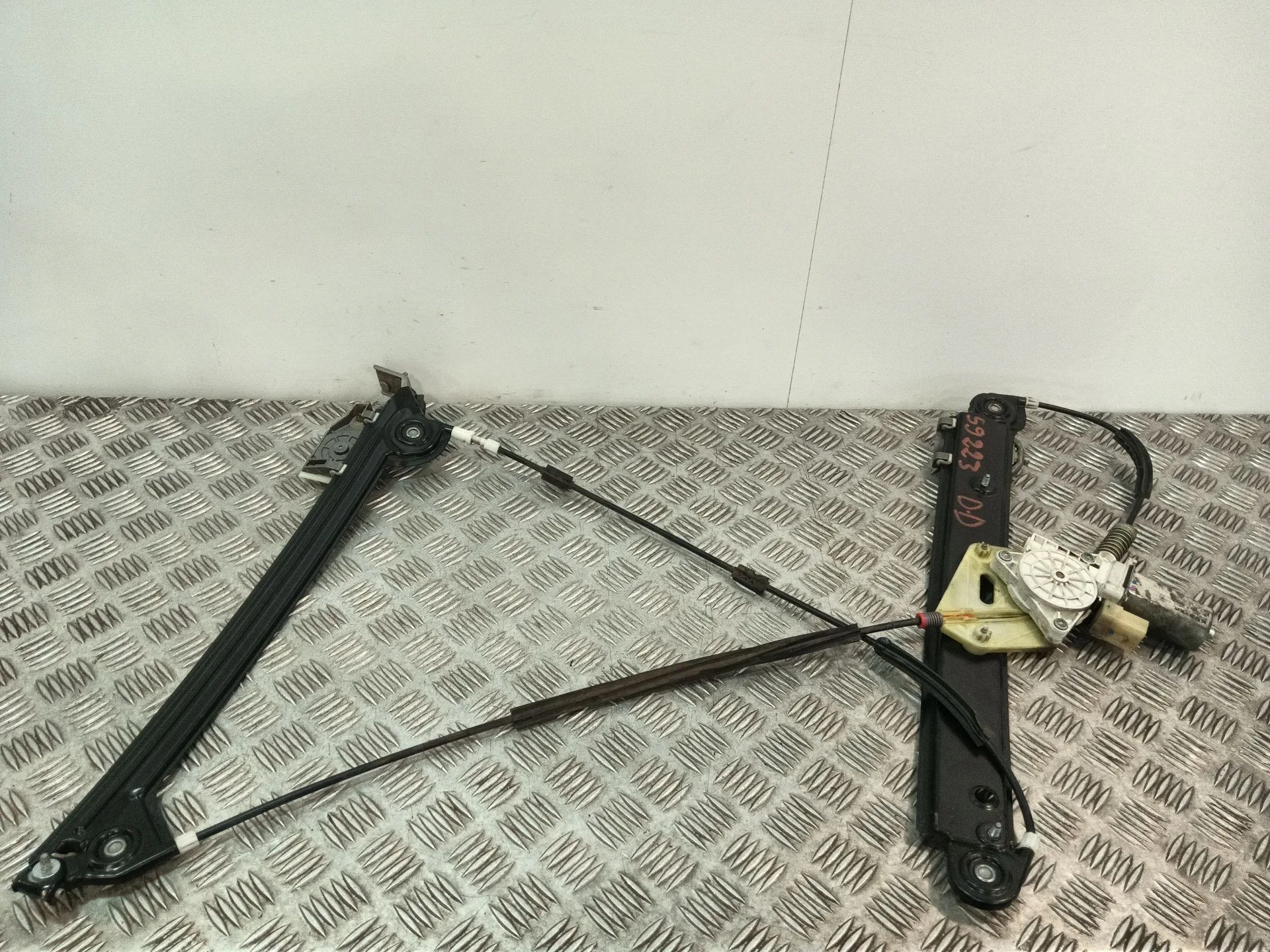 Elevalunas Delantero Derecho para Bmw 1 (E81)