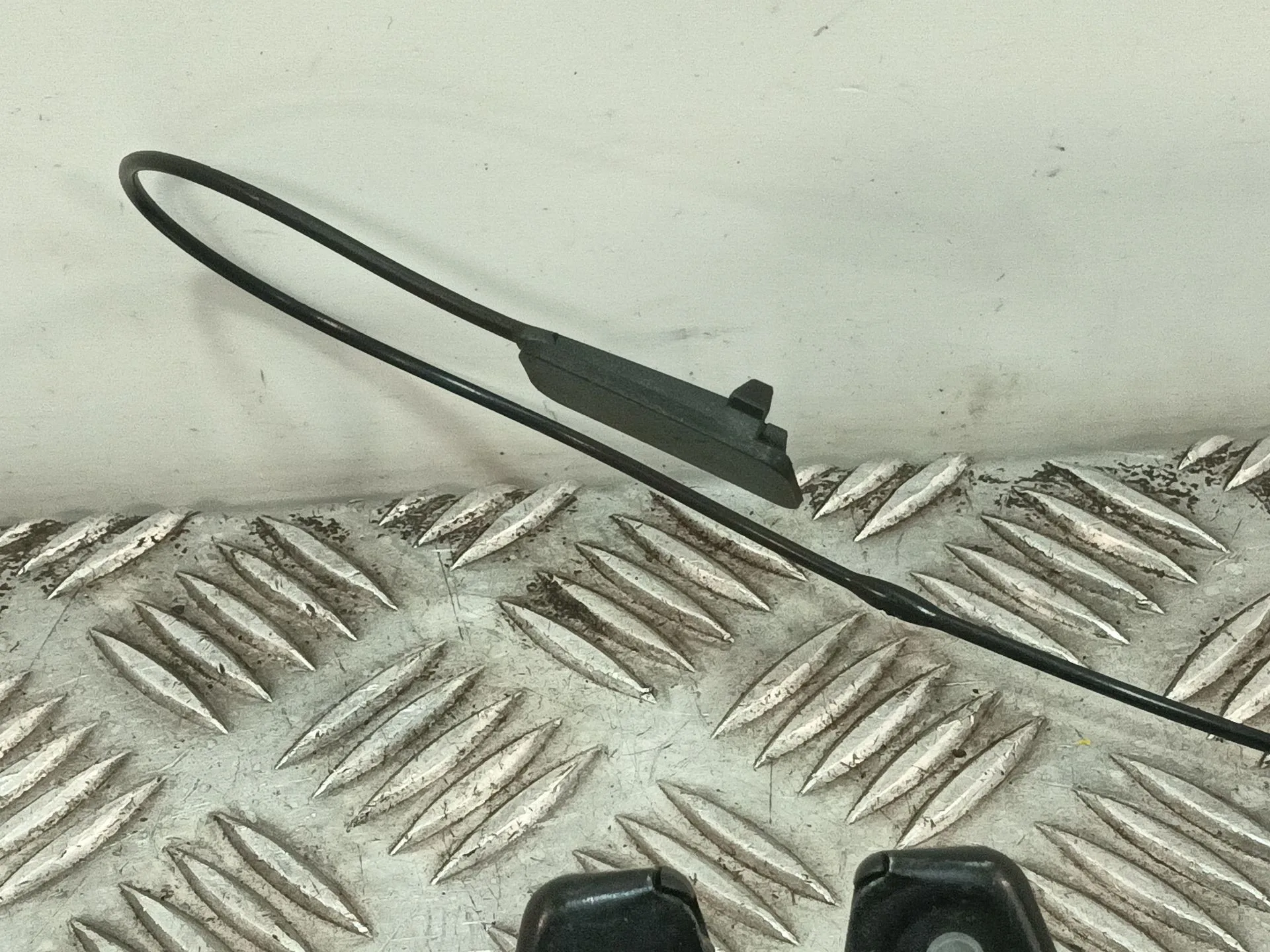 Cerradura Maletero / Porton para Bmw 1 (E81)