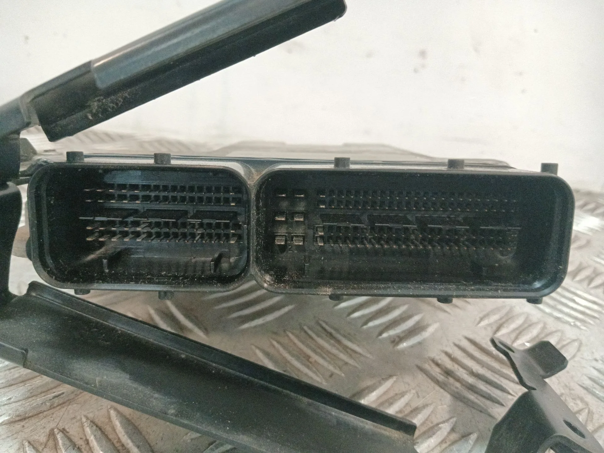 Centralita Motor Uce para Audi A3 Sportback (8Pa)