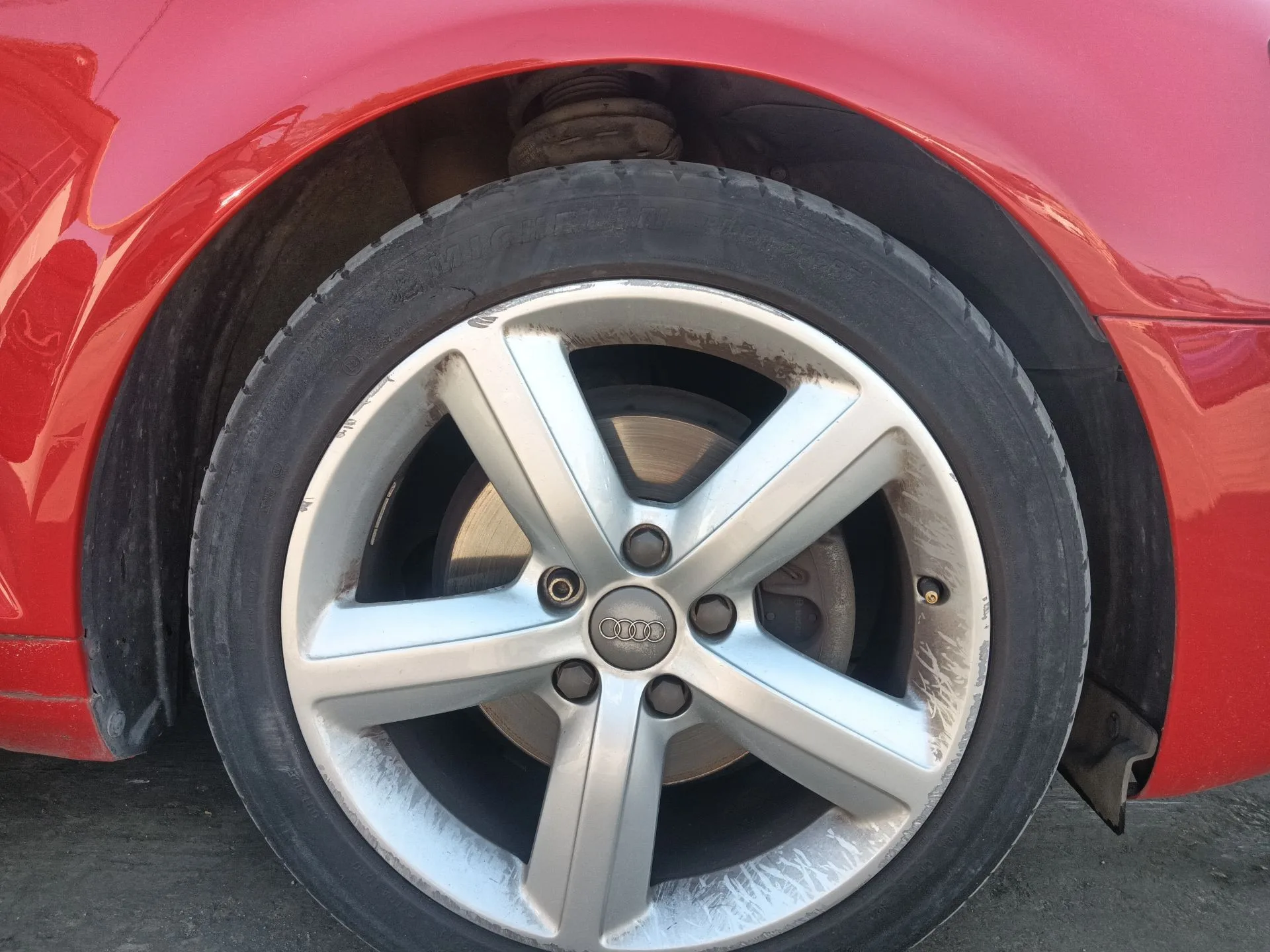 Plastico Paso Rueda Delantero Derecho para Audi A3 Sportback (8Pa)