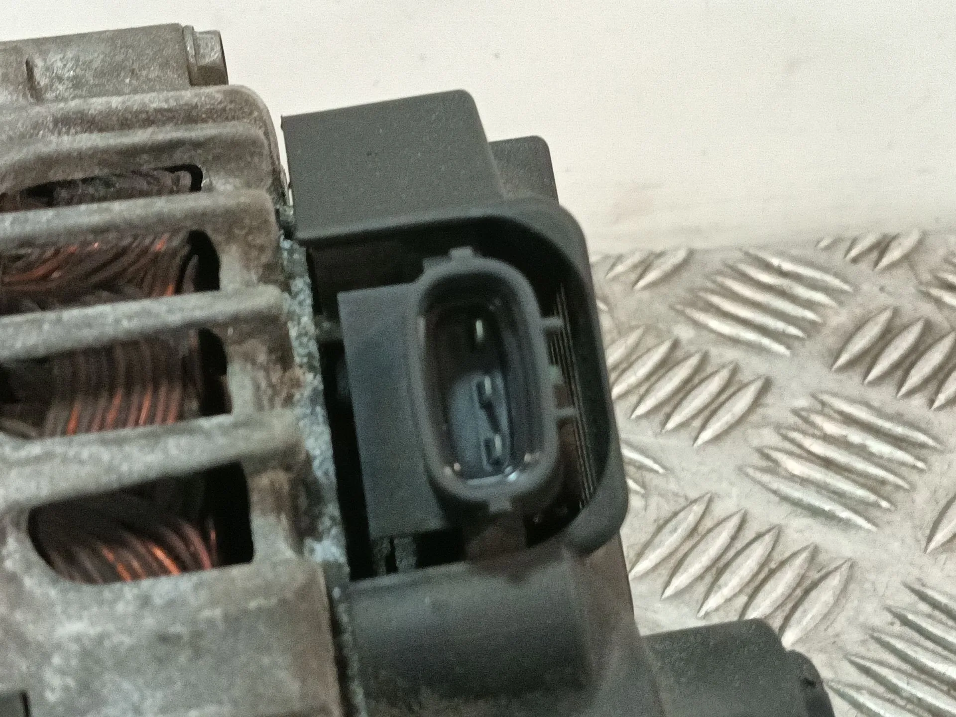 Alternador para Kia Cee'd
