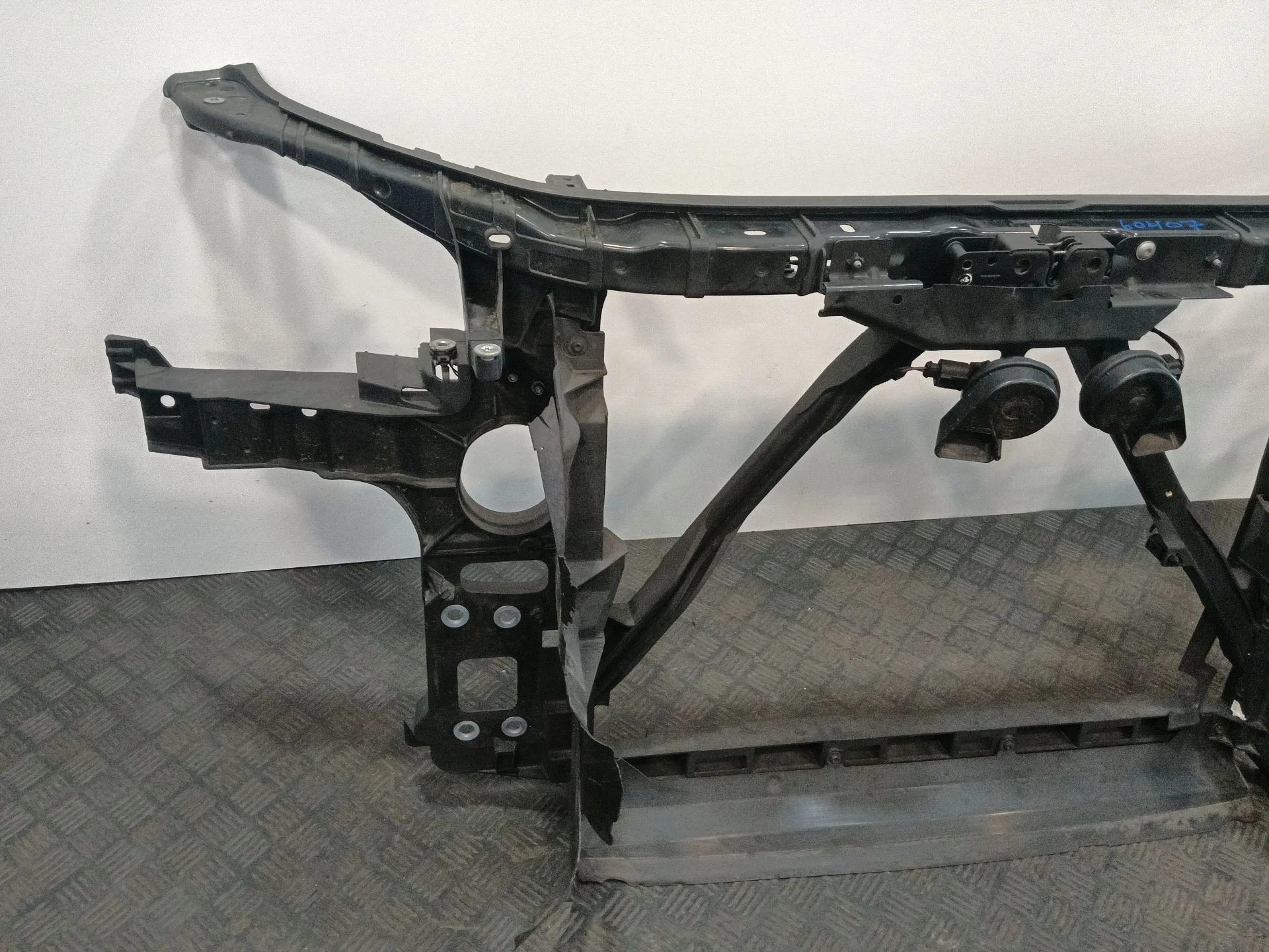 Panel Frontal para Audi Q7 (4Lb)
