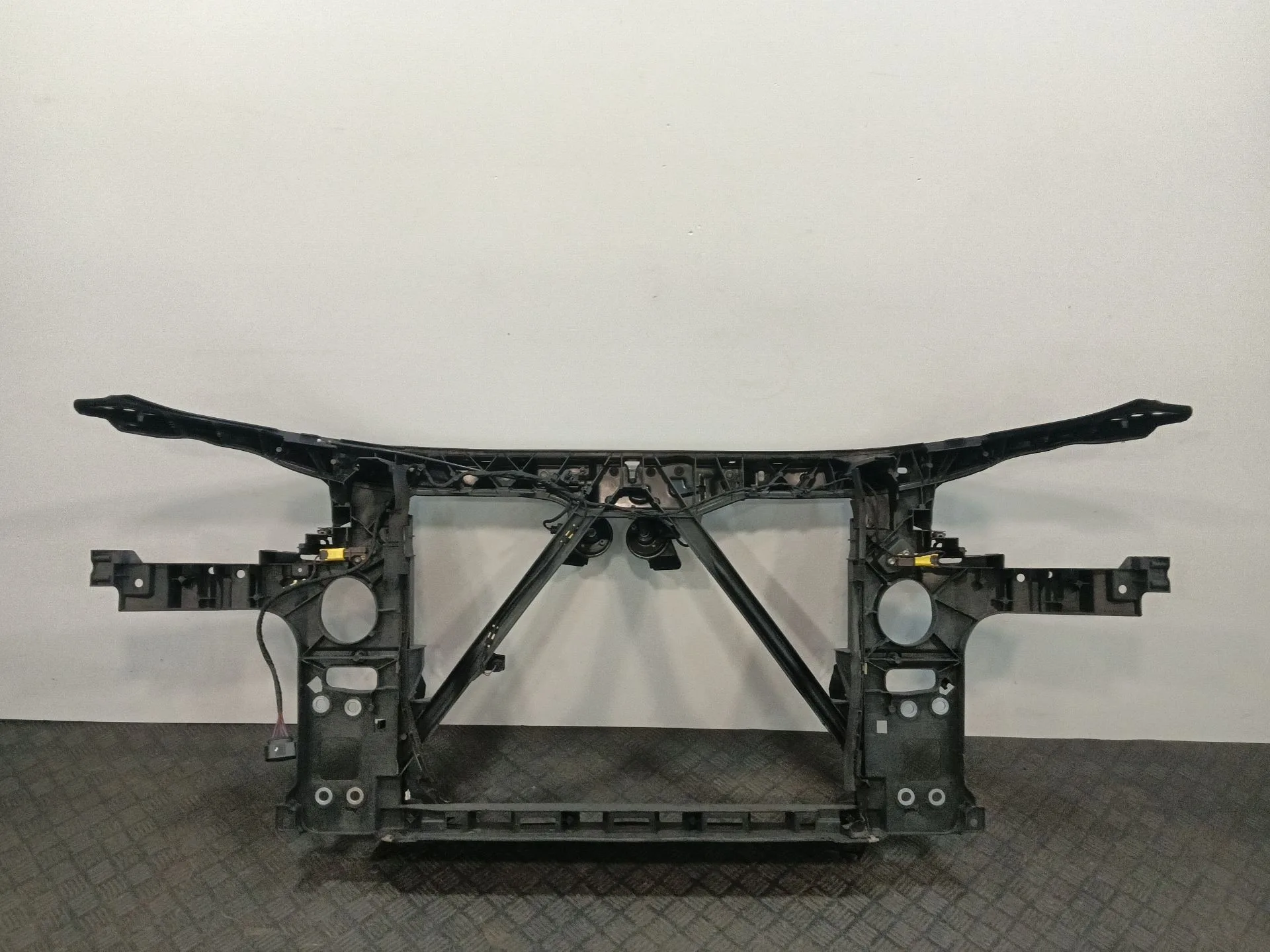Panel Frontal para Audi Q7 (4Lb)