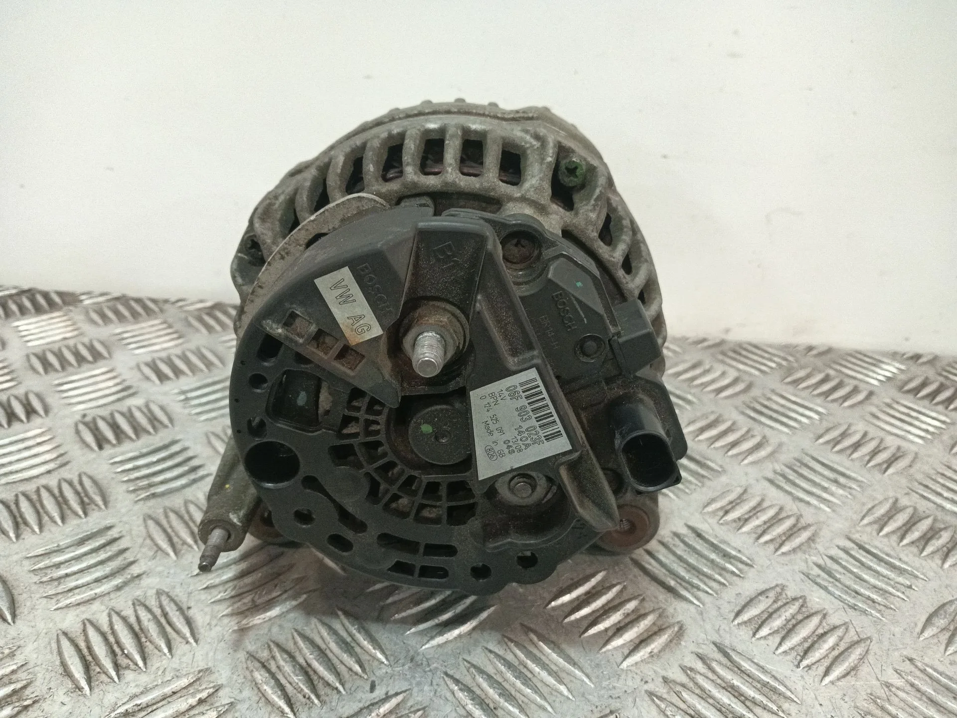 Alternador para Seat Leon (1P1)