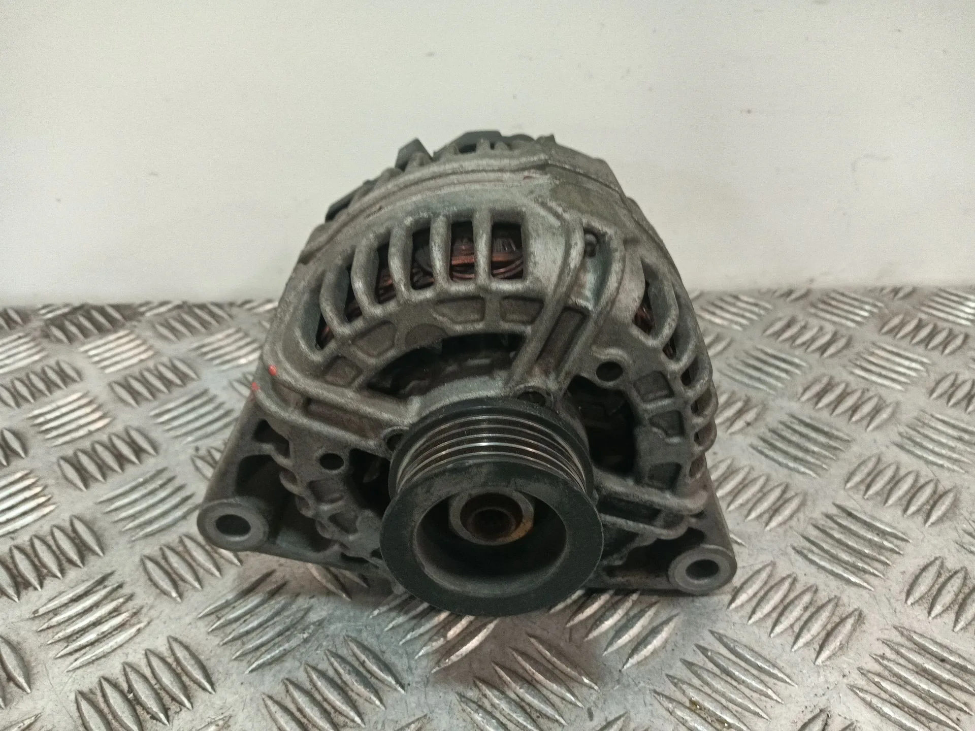 Alternador para Opel Corsa D (S07)