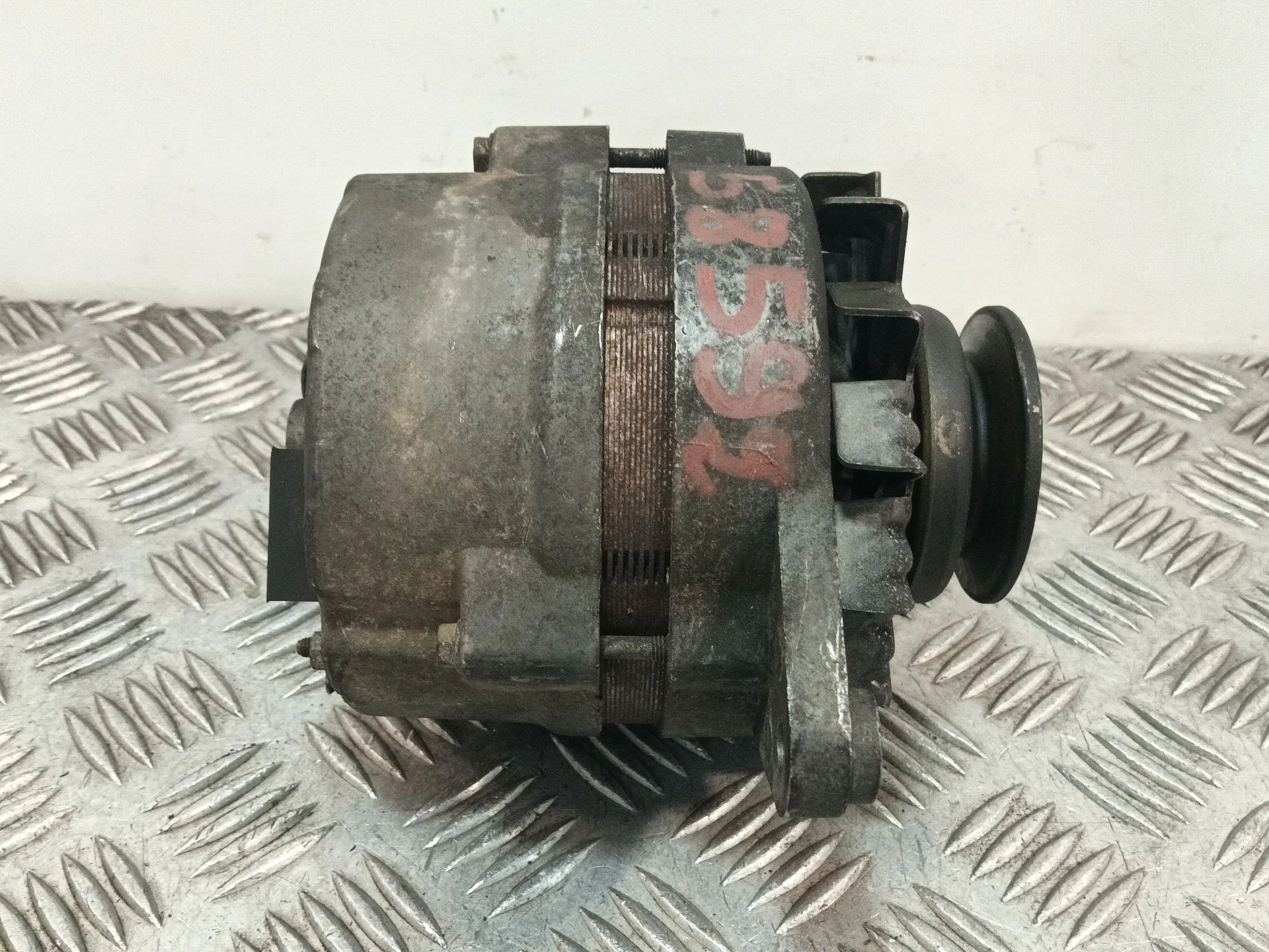 Alternador para Opel Corsa B