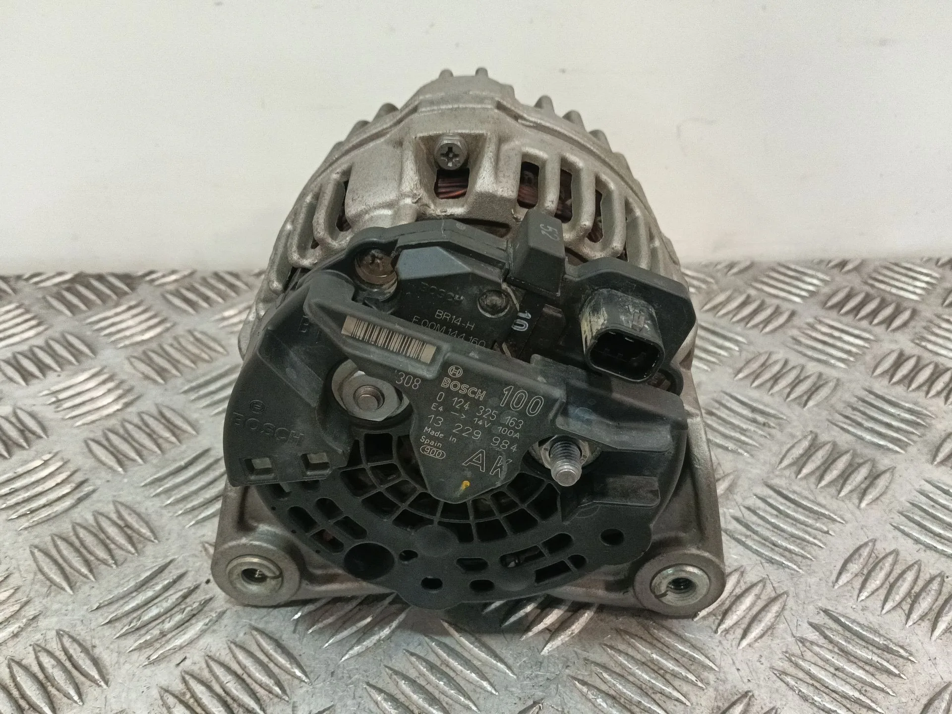Alternador para Opel Zafira / Zafira Family B (A05)