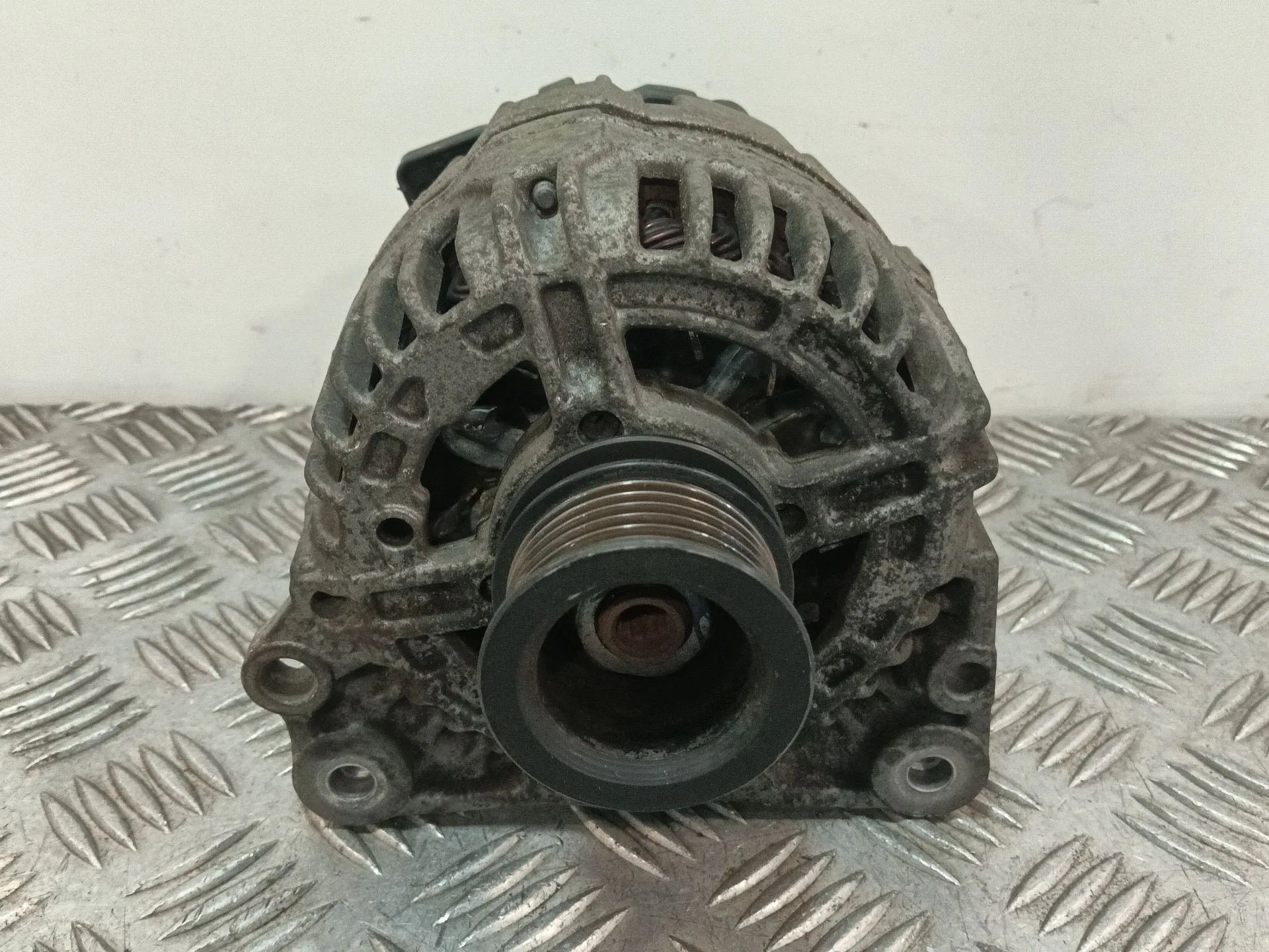 Alternador para Skoda Fabia Ii (542)