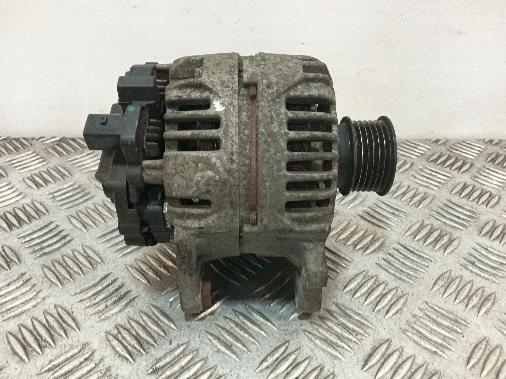 Alternador para Skoda Fabia Ii (542)