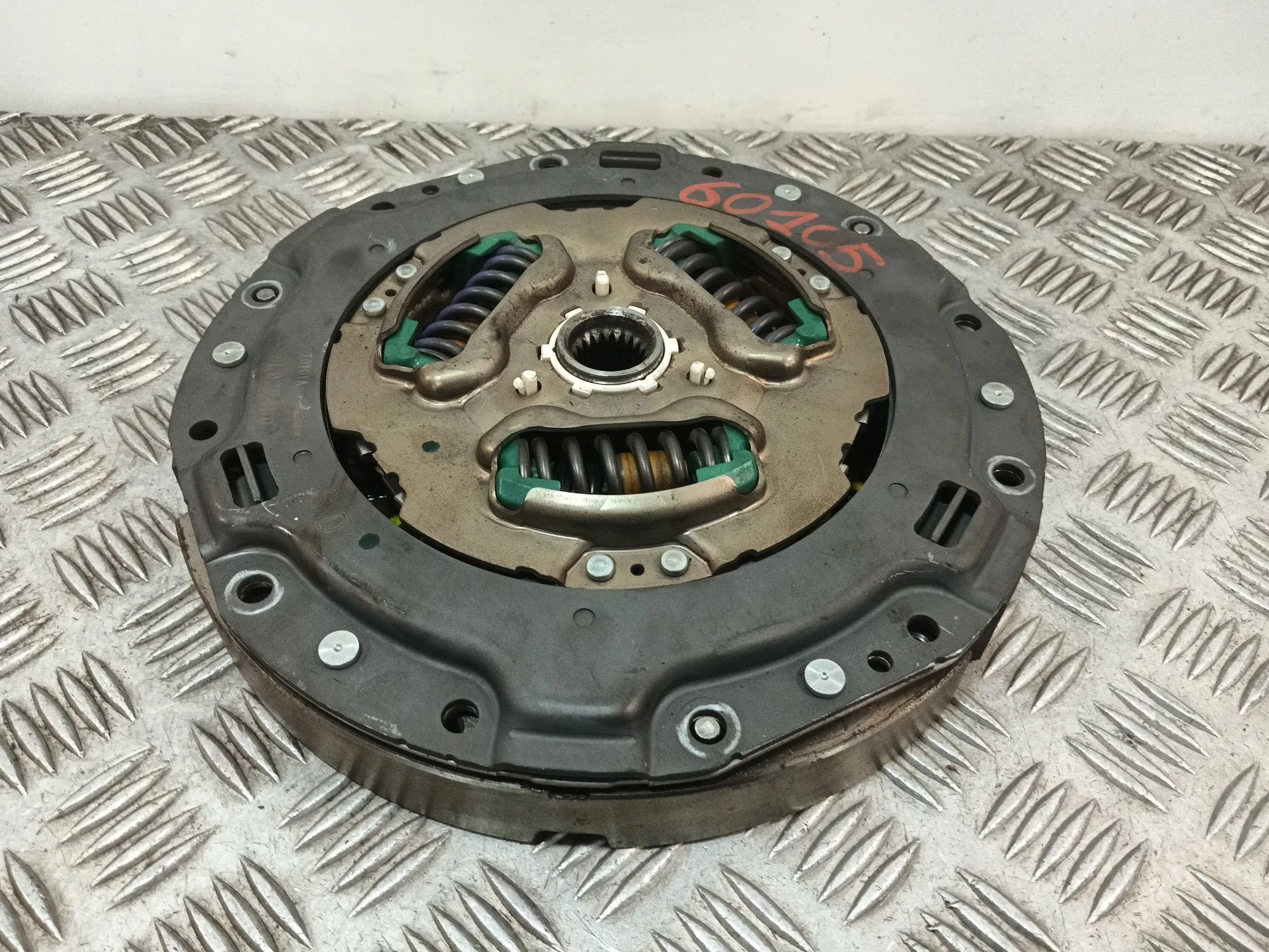 Kit Volante Motor + Embrague para Toyota C-Hr (_X1_)