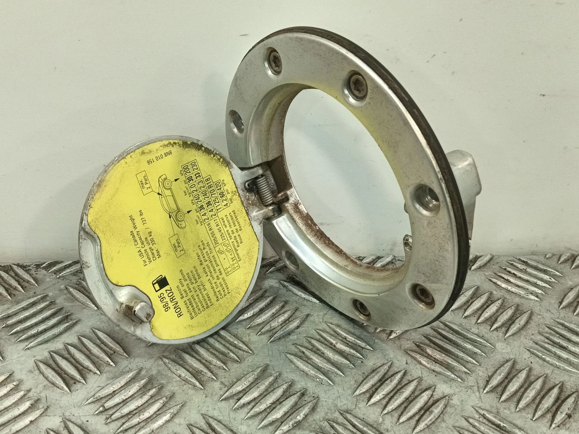 Tapa Combustible para Audi Tt (8N3/8N9)