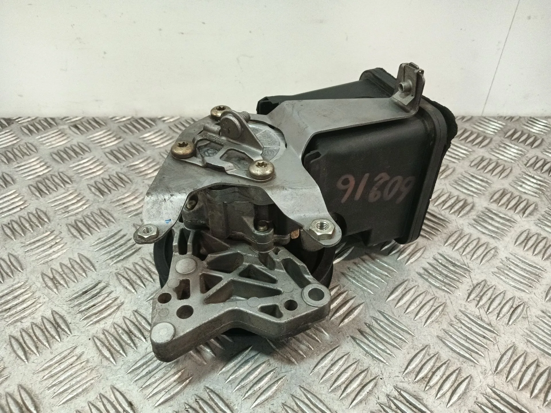 Bomba Direccion para Bmw 3 Coupe (E46)