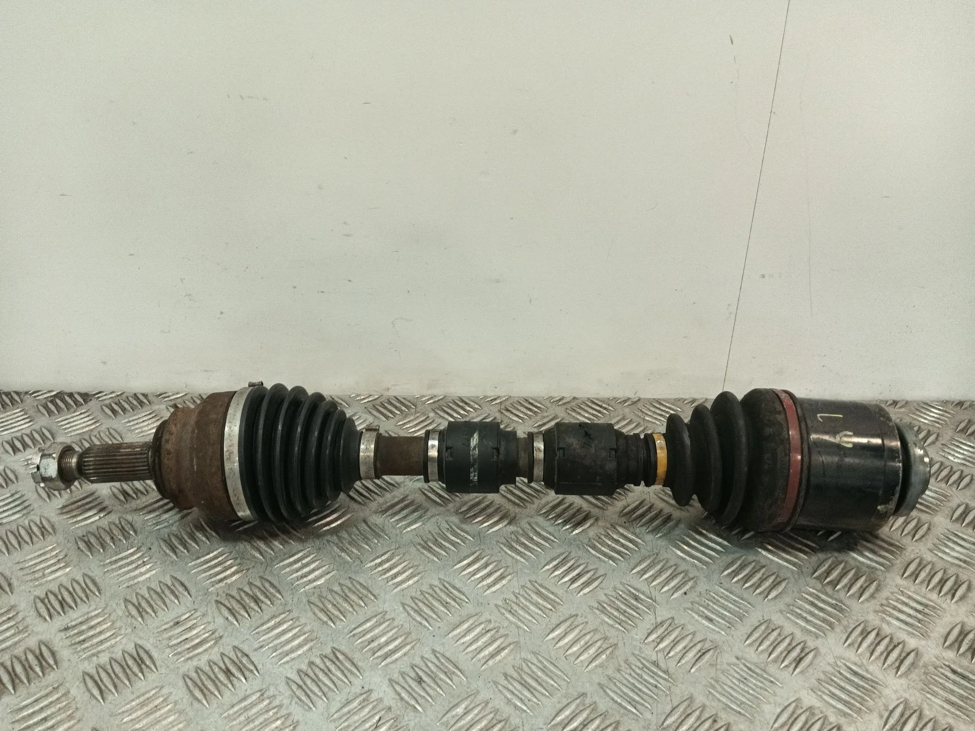 Transmision Delantera Derecha para Mitsubishi Lancer Berlina (Cy0)