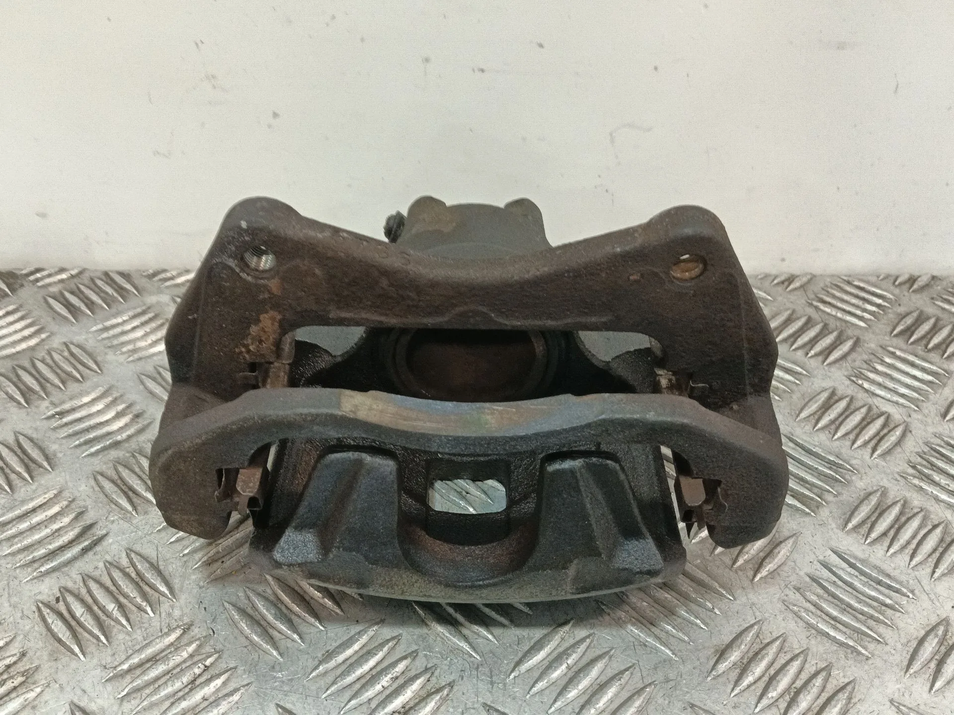 Pinza Freno Delantera Derecha para Mitsubishi Lancer Berlina (Cy0)