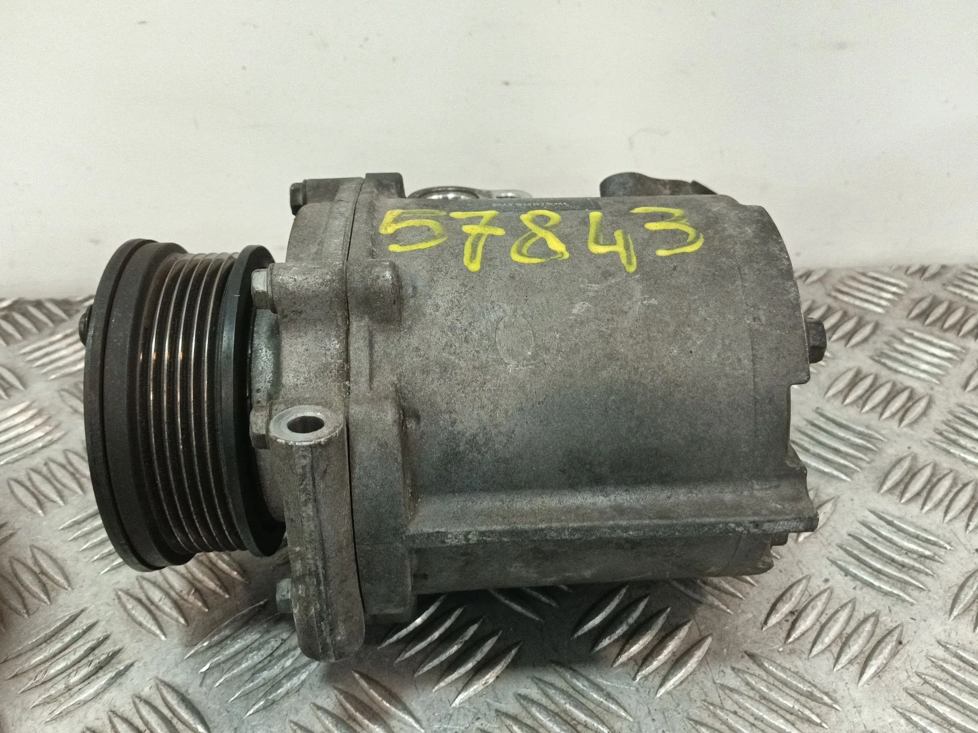 Compresor Aire Acondicionado para Mitsubishi Lancer Berlina (Cy0)