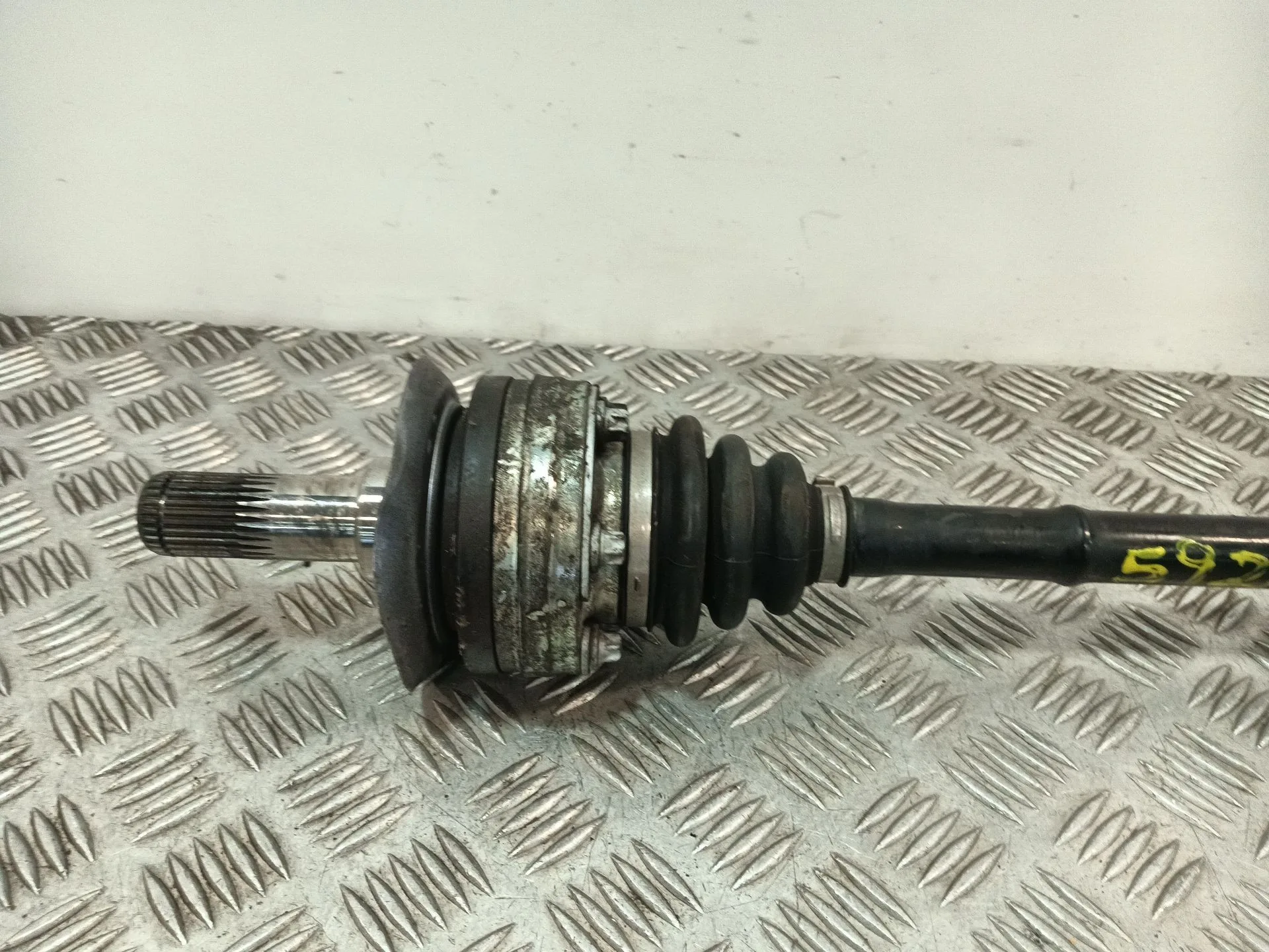 Transmision Trasera Izquierda para Bmw 1 (E81)