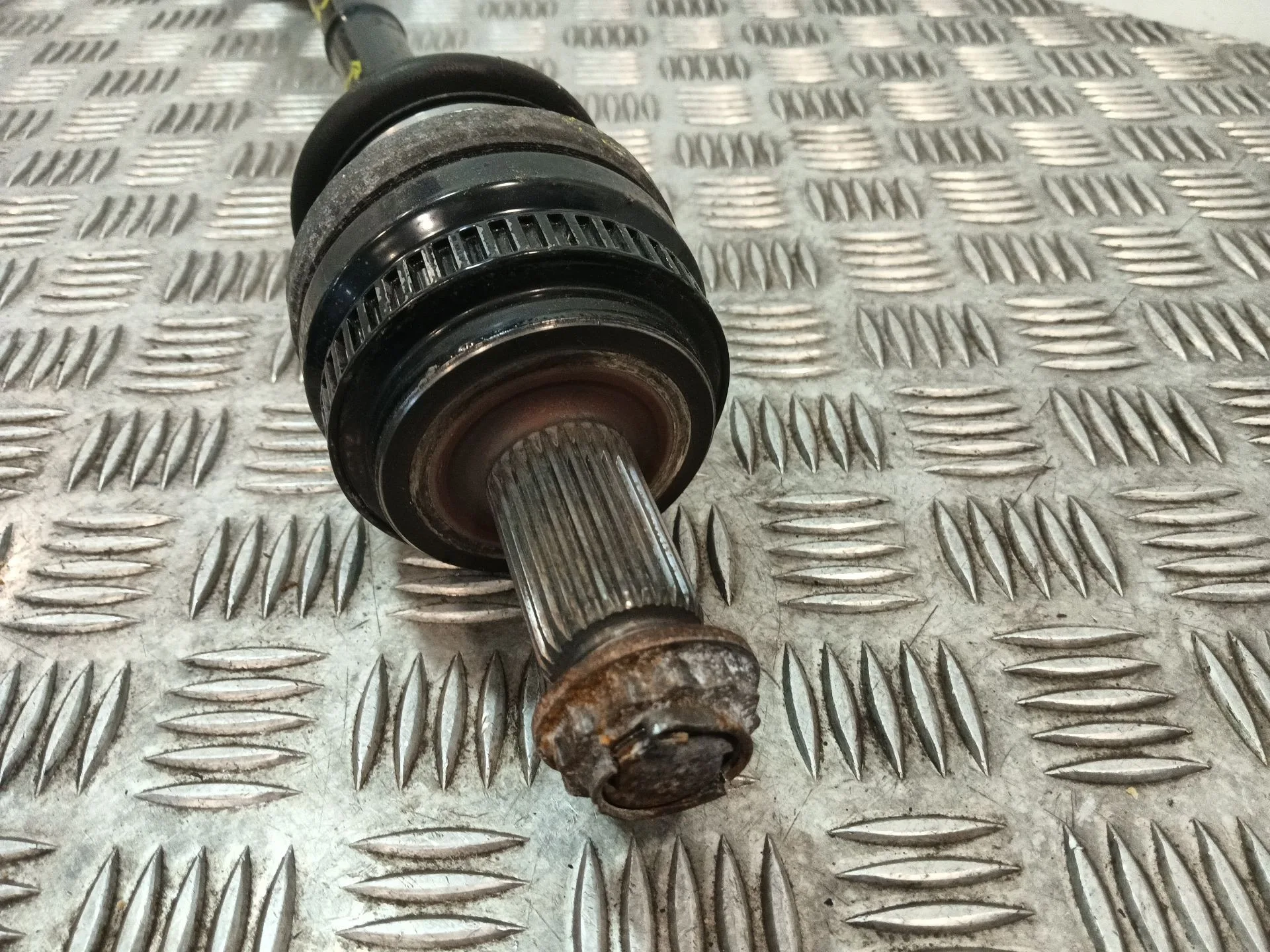 Transmision Trasera Izquierda para Bmw 1 (E81)