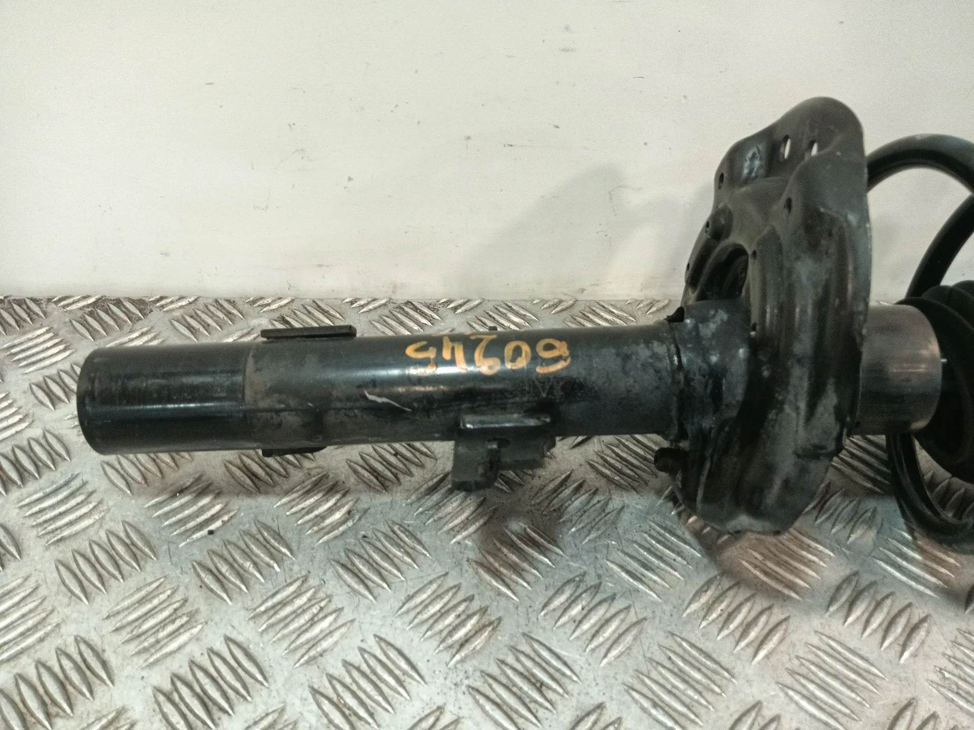 Amortiguador Delantero Izquierdo para Renault Scenic Iv (J9_)