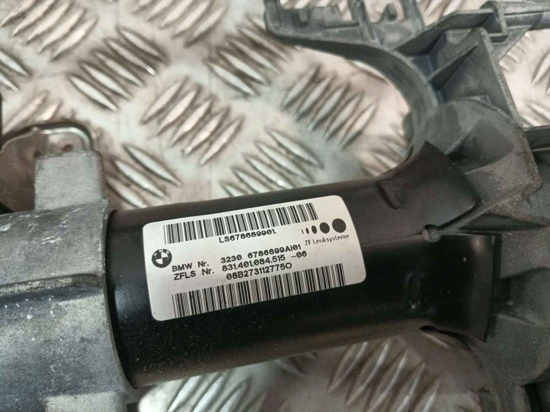 Columna Direccion para Bmw 1 (E81)