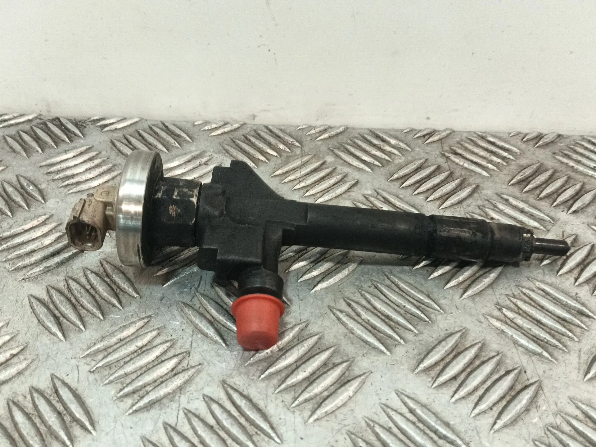 Inyector para Mazda 6 Berlina (Gg)