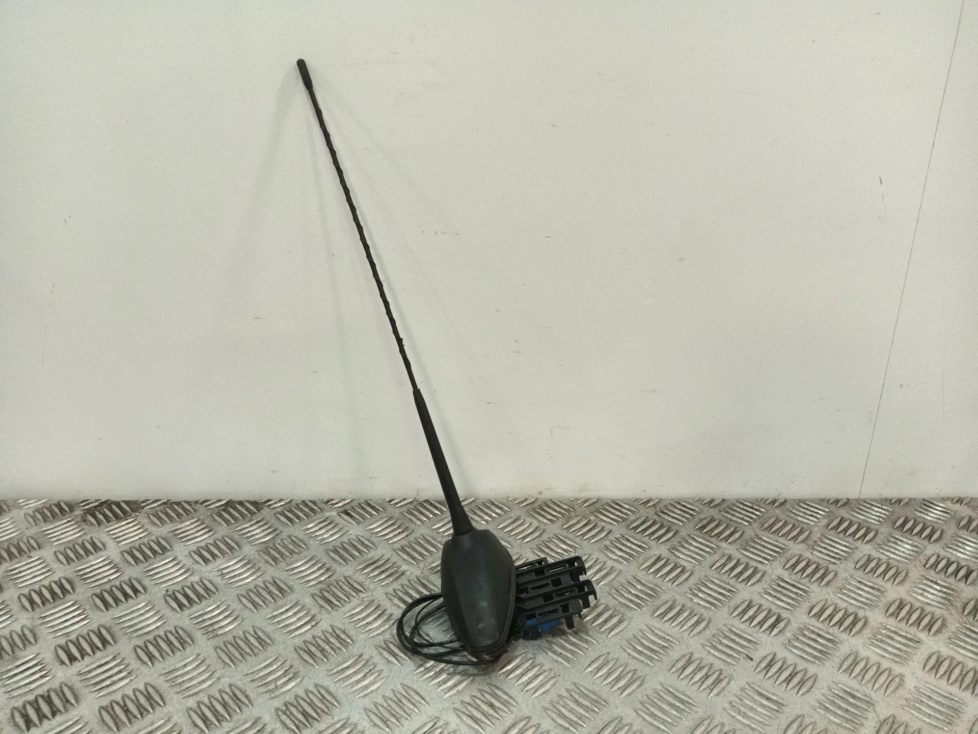 Antena para Bmw 1 (E81)