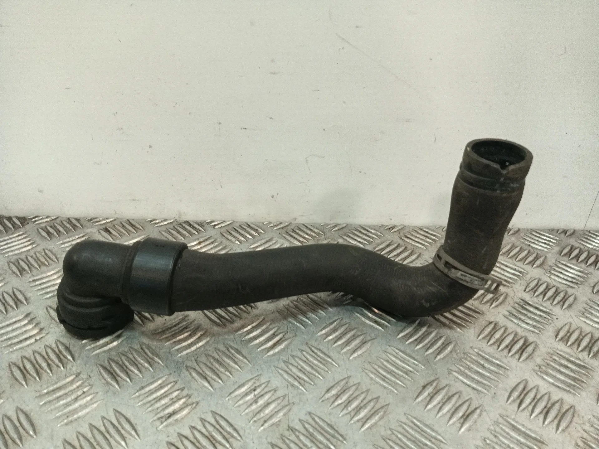 Tubo para Opel Corsa D (S07)