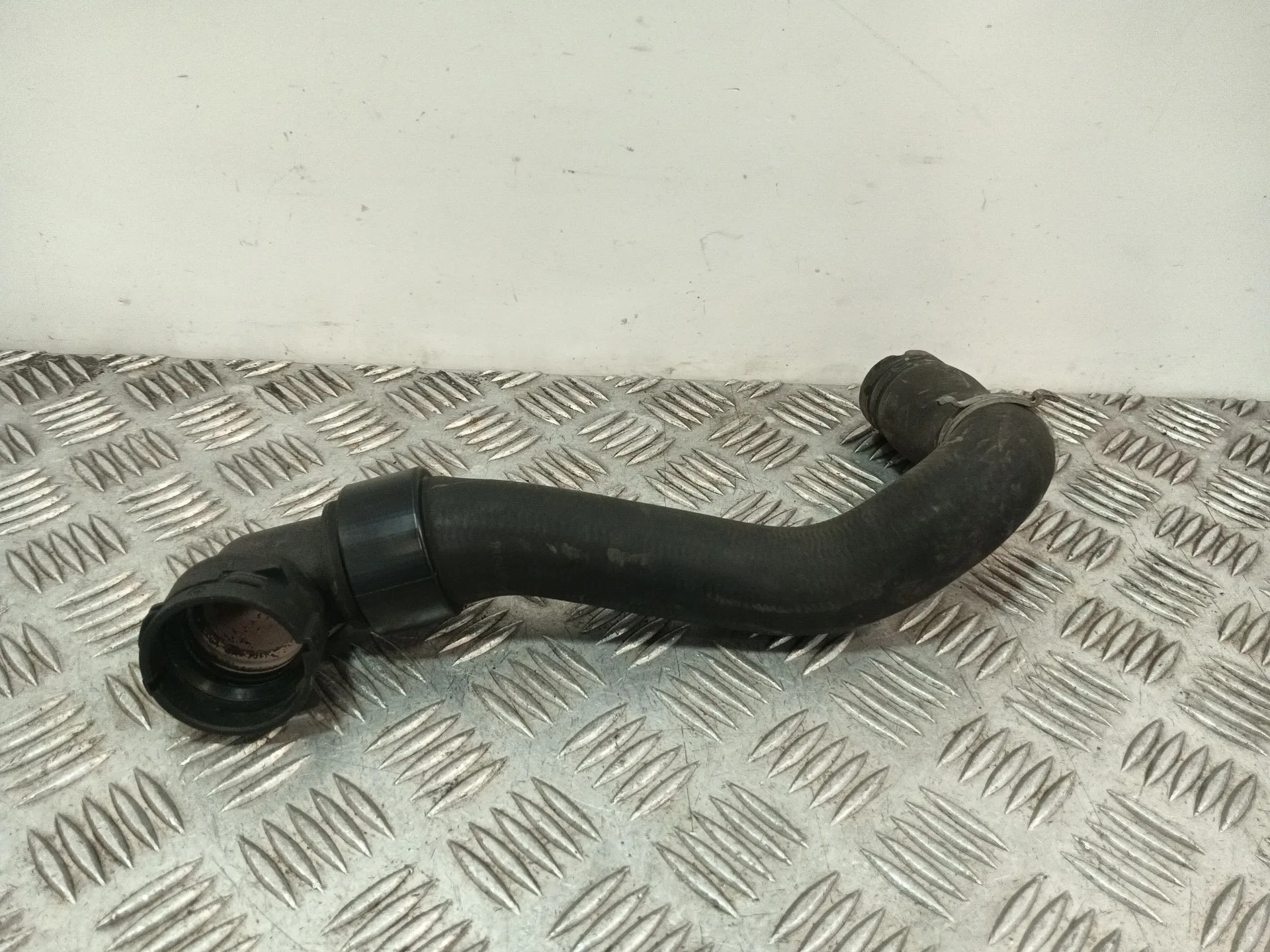 Tubo para Opel Corsa D (S07)