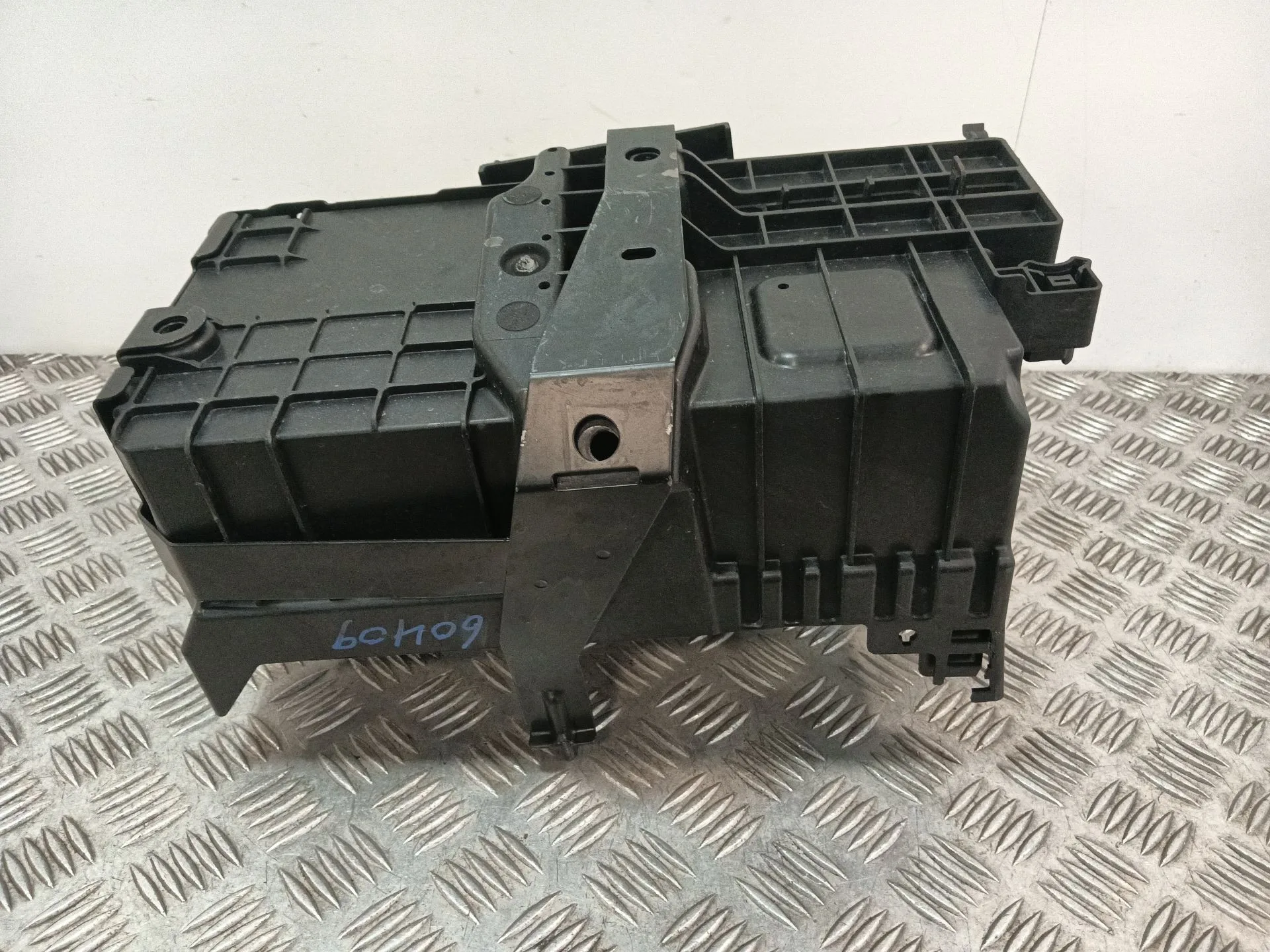 Soporte Bateria para Opel Astra J (P10)