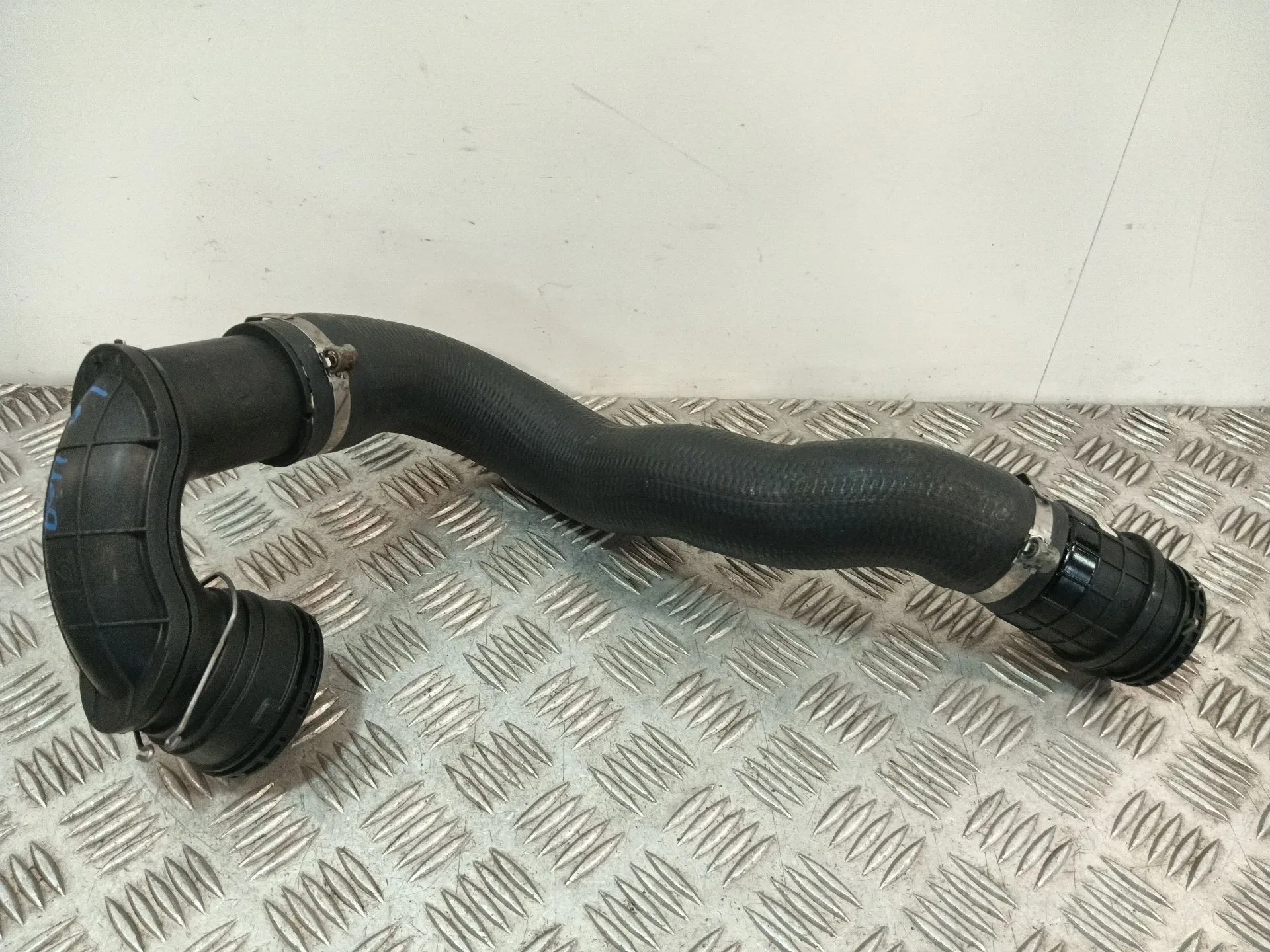 Tubo Intercooler para Opel Astra J (P10)