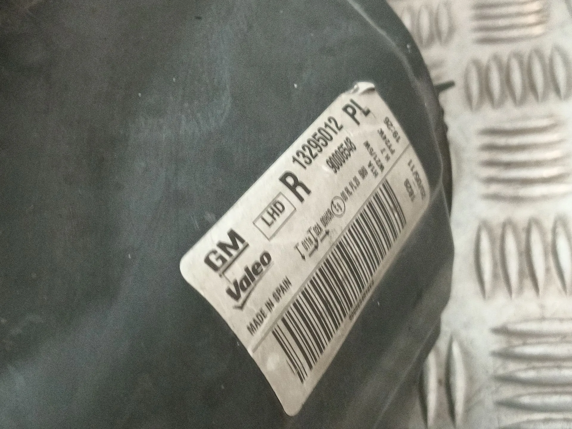 Faro Derecho para Opel Corsa D (S07)