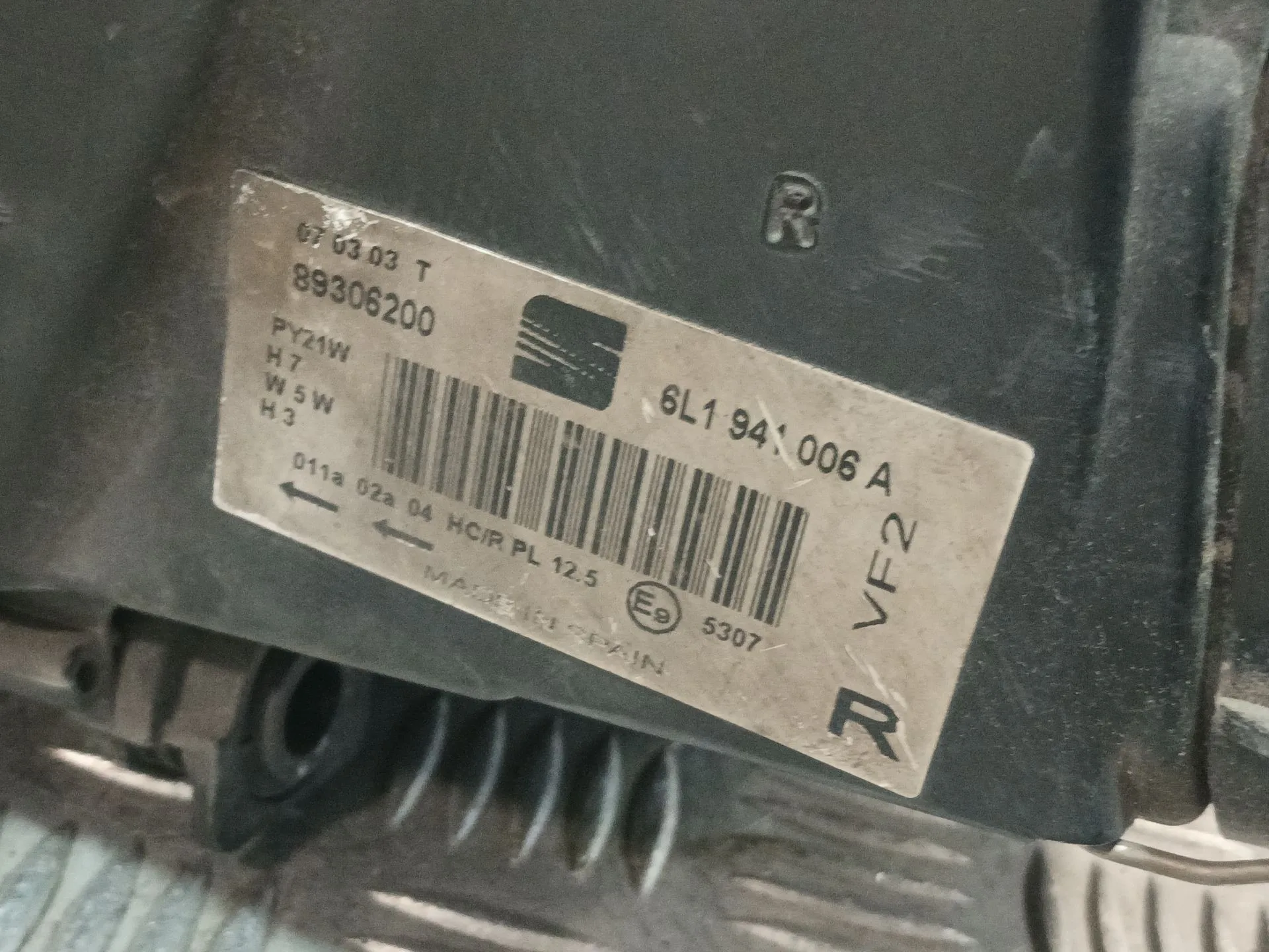 Faro Derecho para Seat Cordoba (6L2)