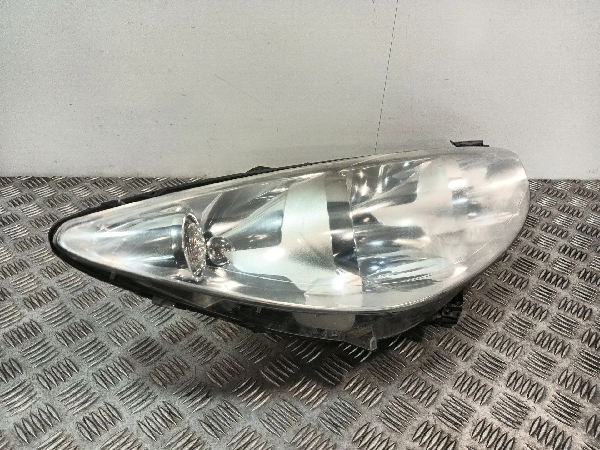 Faro Derecho para Peugeot 308 Sw I (4E_, 4H_)