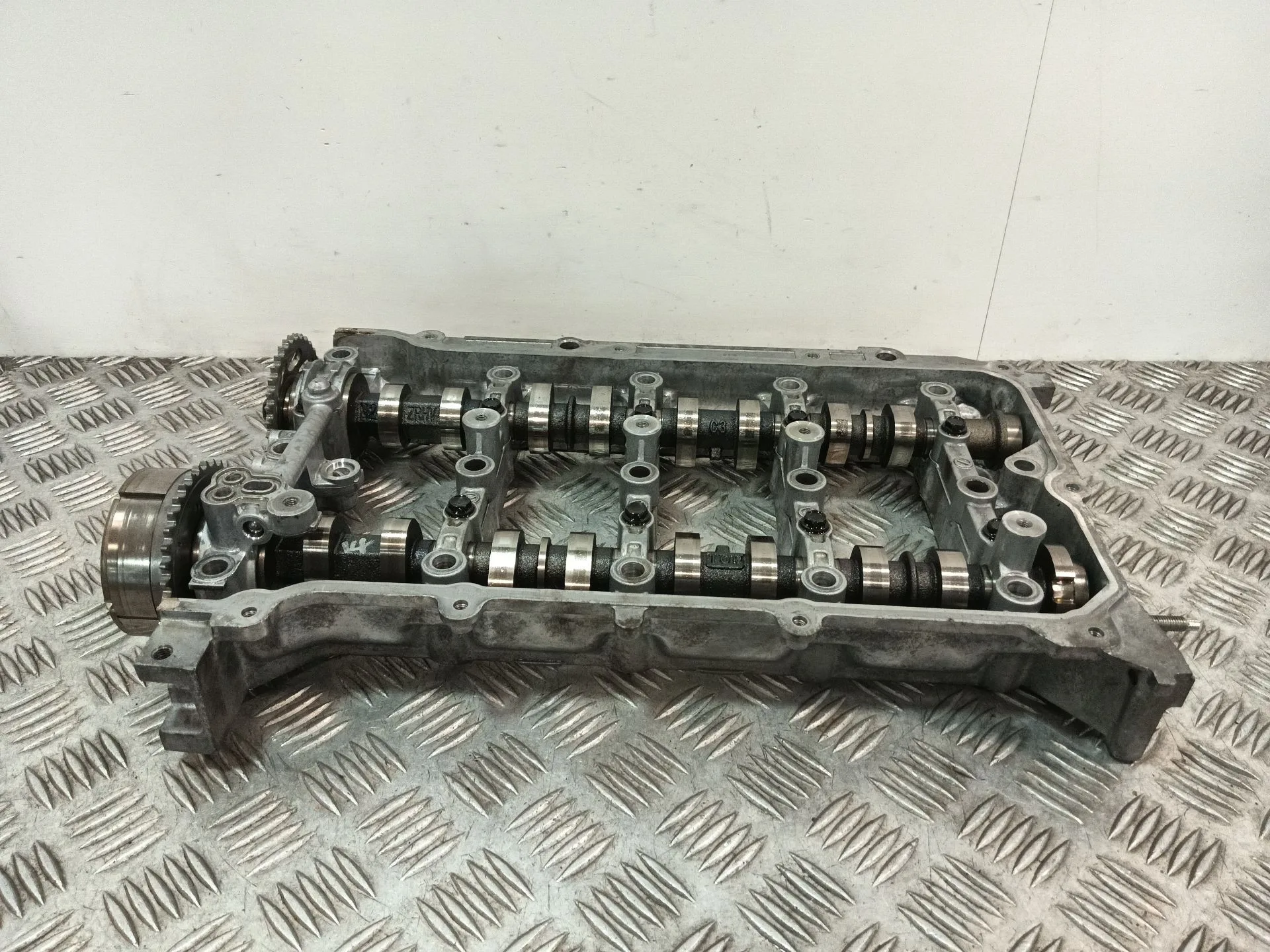 Culatin para Toyota C-Hr (_X1_)