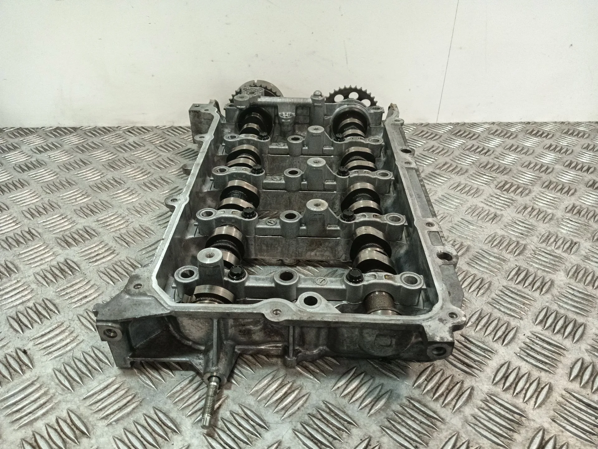 Culatin para Toyota C-Hr (_X1_)