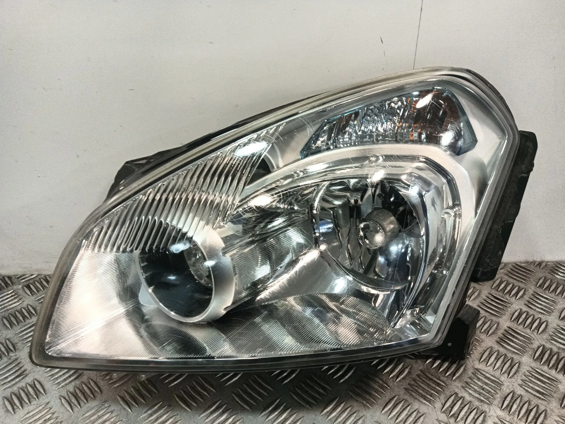 Faro Izquierdo para Nissan Qashqai I (J10, Nj10)