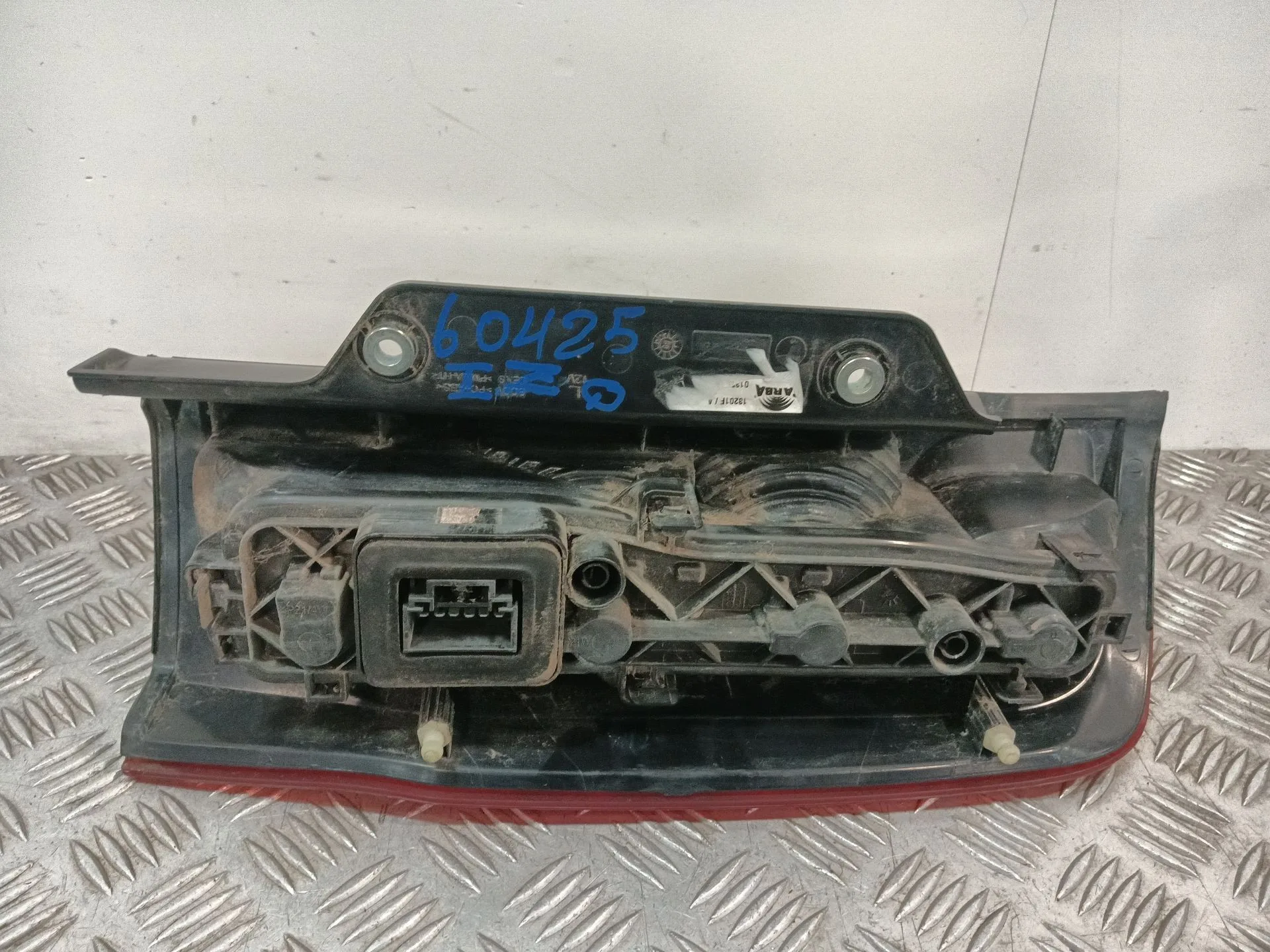 Piloto Trasero Izquierdo para Fiat Fiorino Monospace (225_)