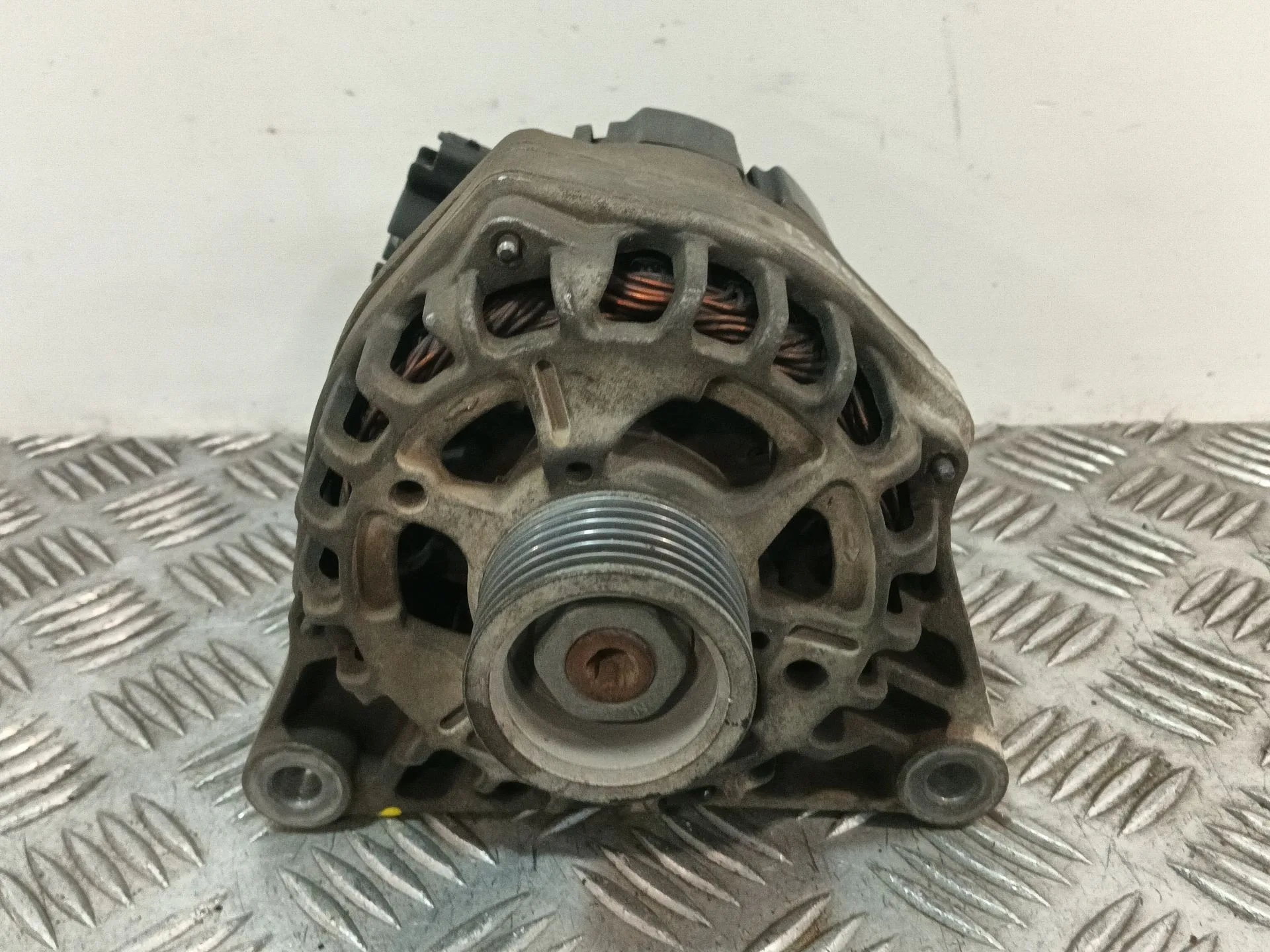 Alternador para Peugeot 206 Hatchback (2A/C)