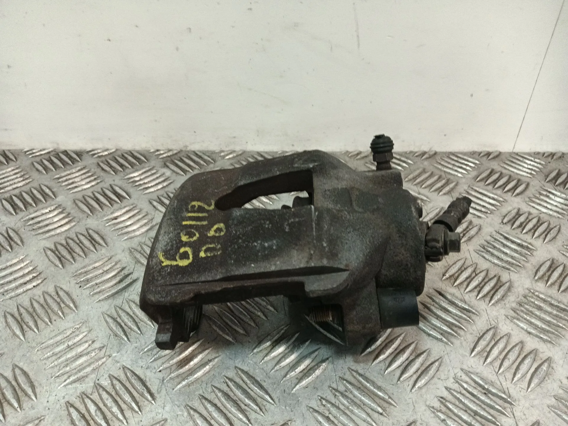 Pinza Freno Delantera Derecha para Seat Ibiza Iv (6J5, 6P1)