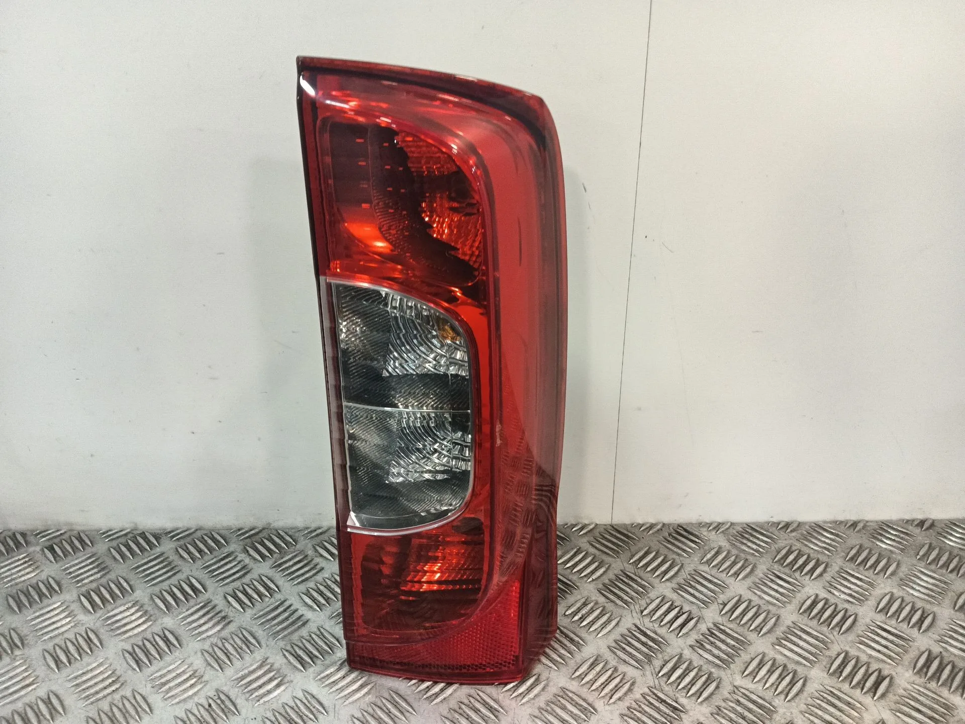 Piloto Trasero Derecho para Fiat Fiorino Monospace (225_)
