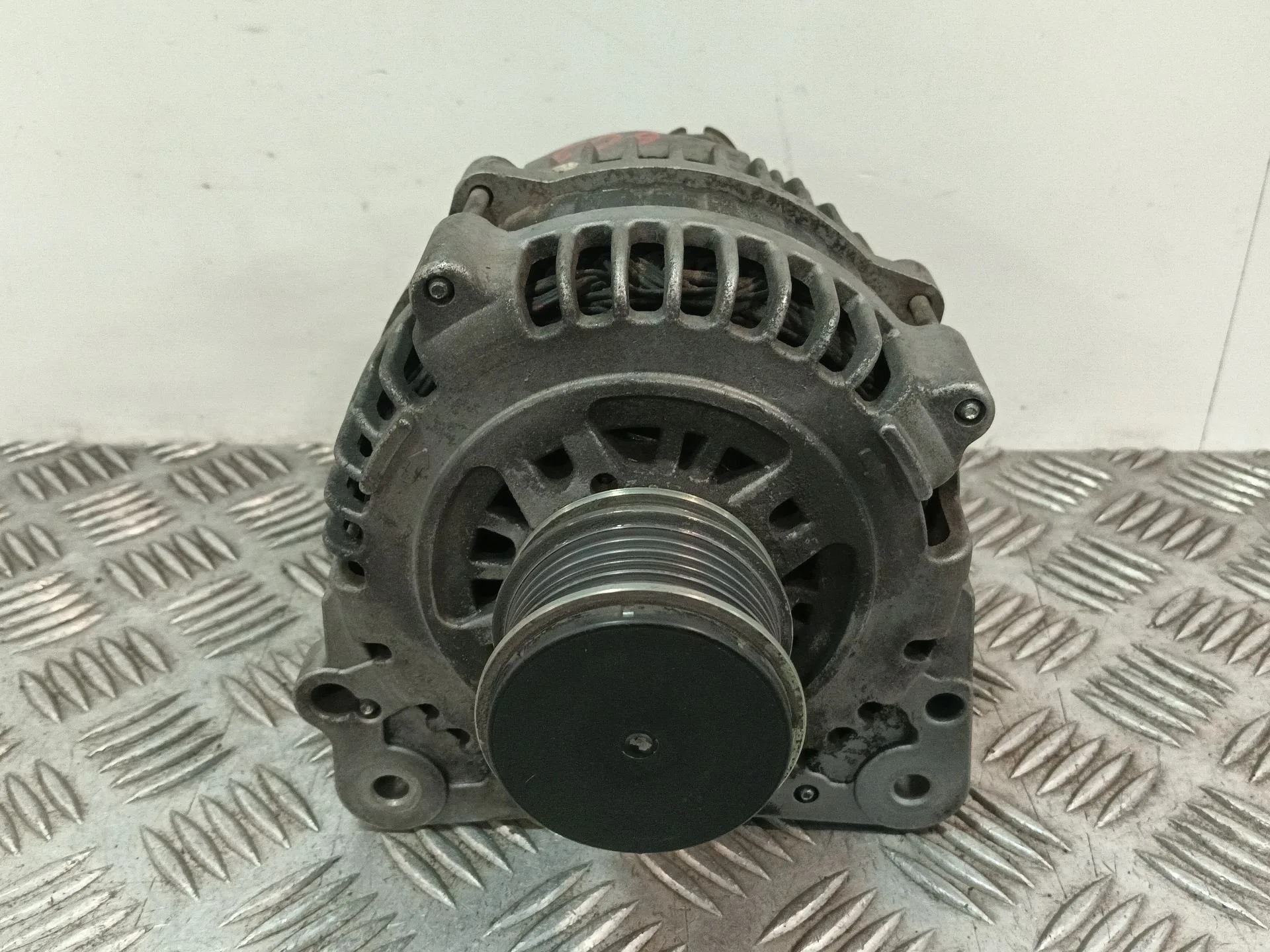 Alternador para Audi A3 (8L1)