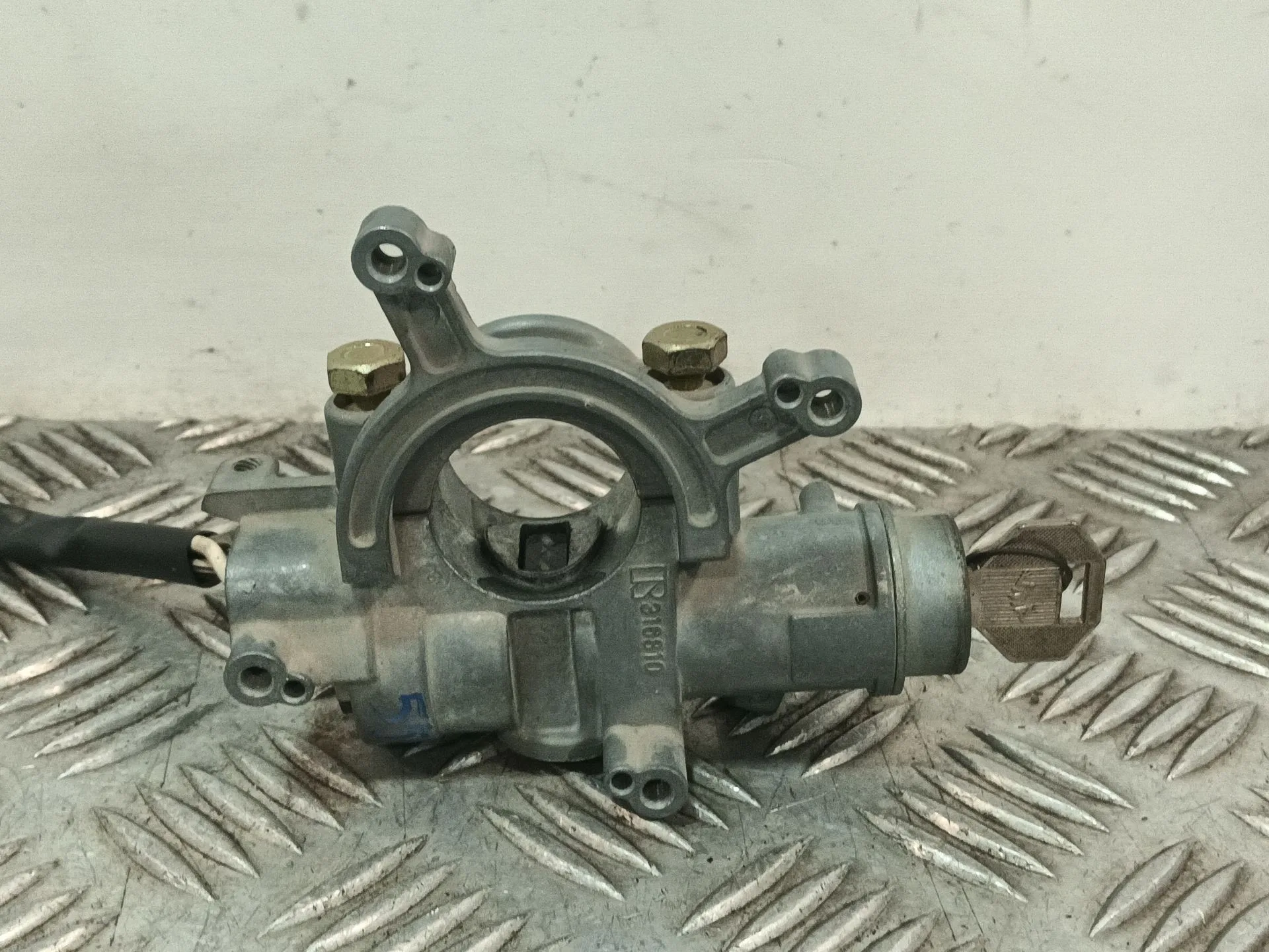 Clausor para Suzuki Swift