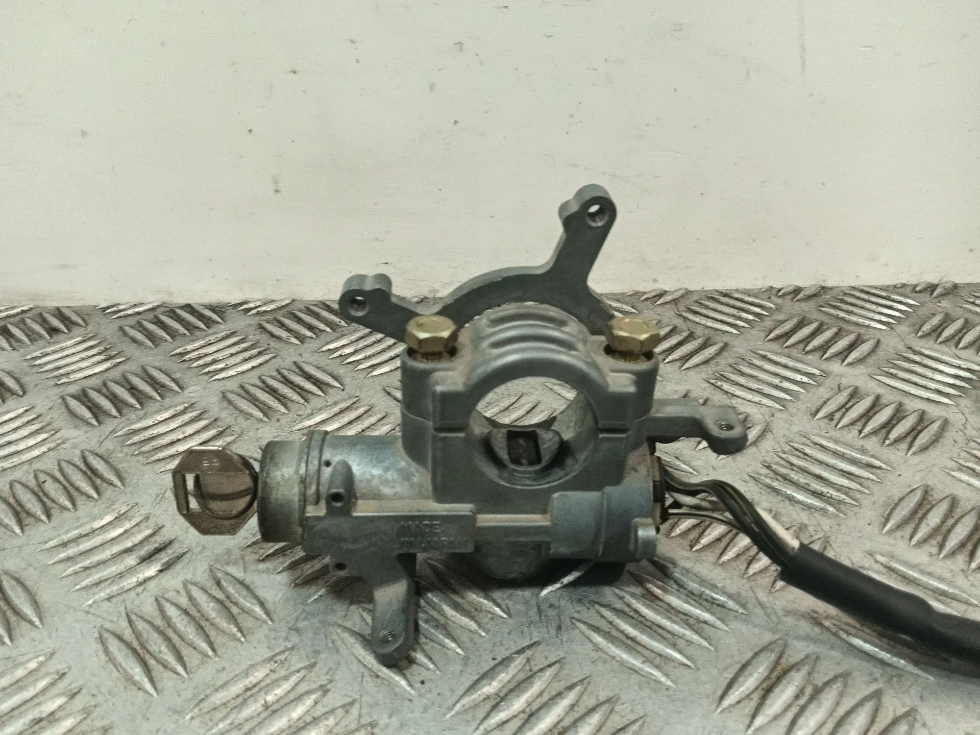 Clausor para Suzuki Swift