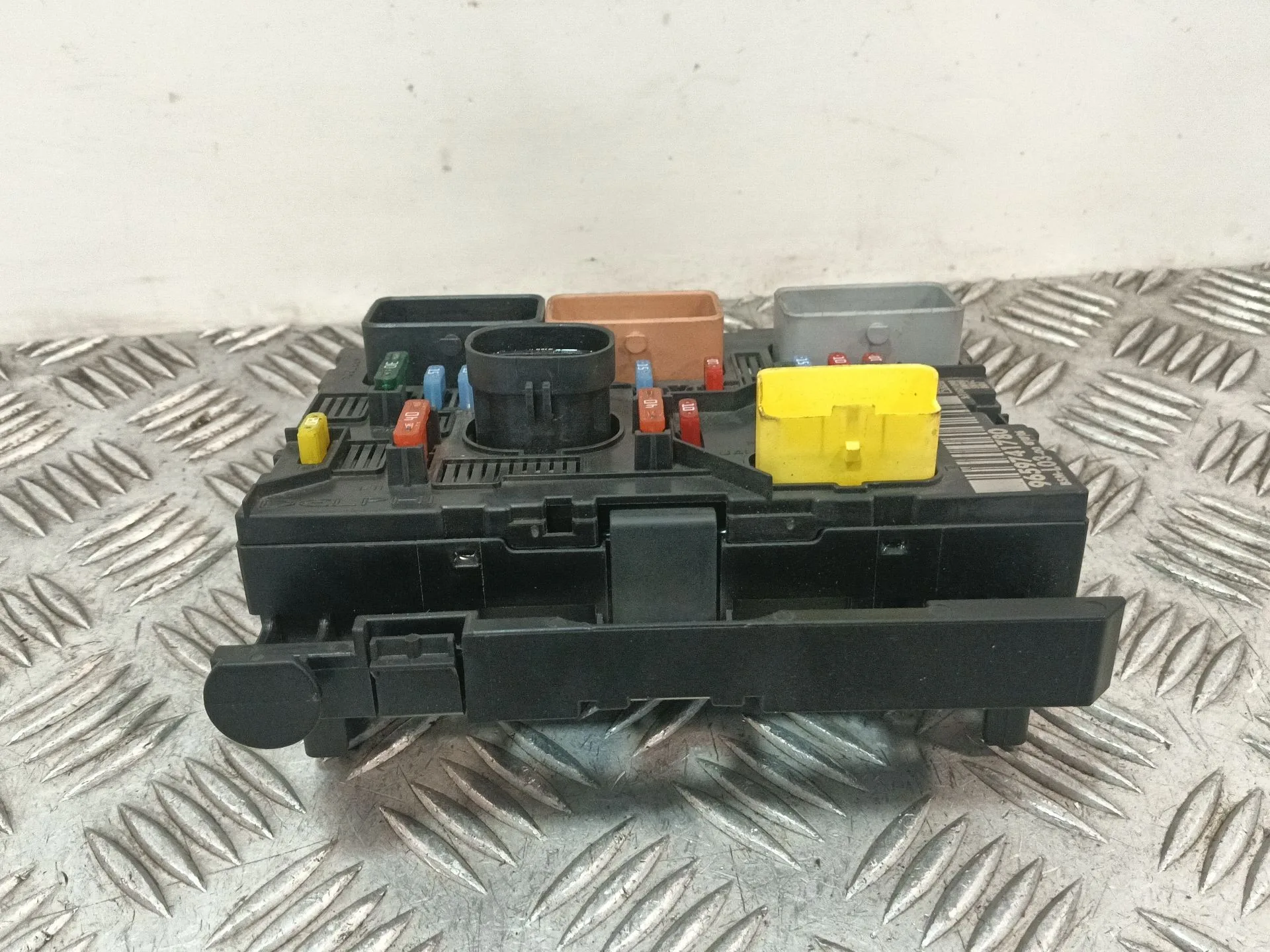 Caja Reles / Fusibles para Citroën C2 (Jm_)