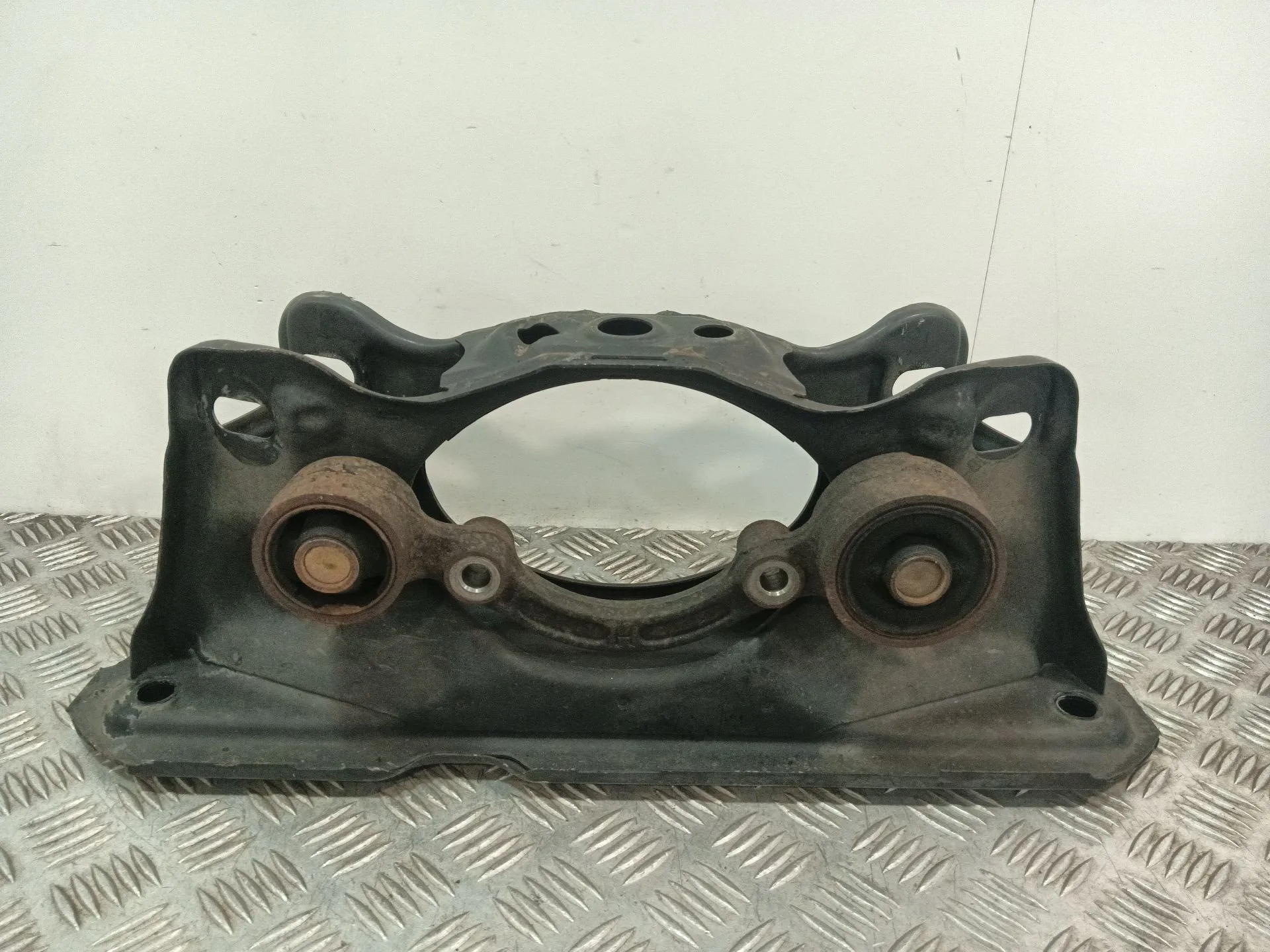Puente Trasero para Toyota Rav 4 (A2)