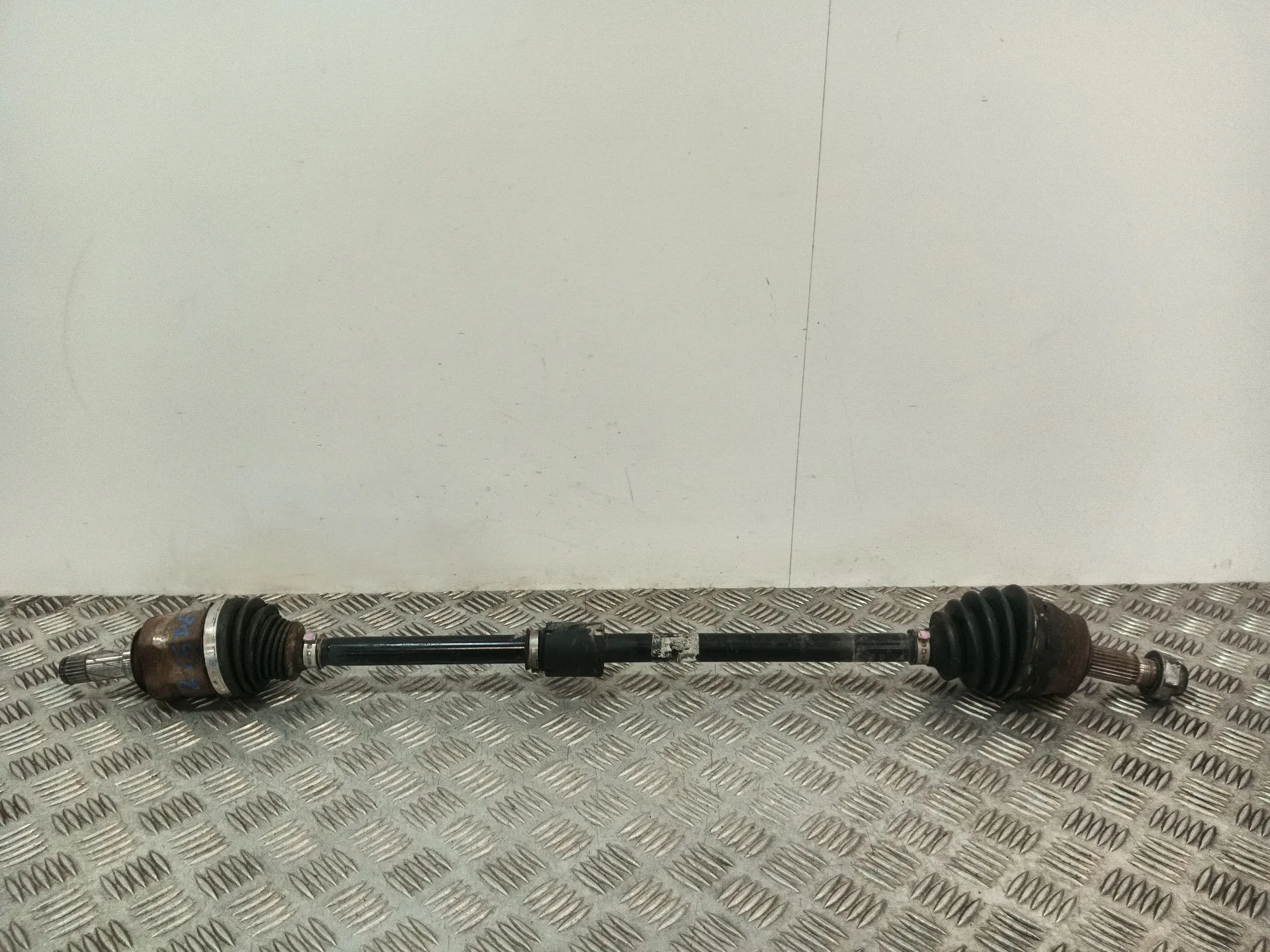 Transmision Delantera Derecha para Opel Corsa D (S07)